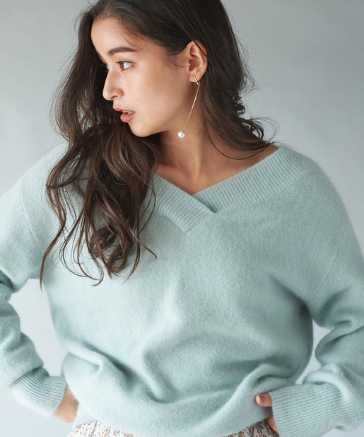 ラクーン重ねvネックチュニックニット La Boutique Bonbon ラブティックボンボン レディース Pal Closet パルクローゼット パルグループ公式ファッション通販サイト