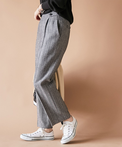 un dix cors(アンディコール) 【《美脚見えするシルエット》手洗い可】ヘリンボンストレートパンツ