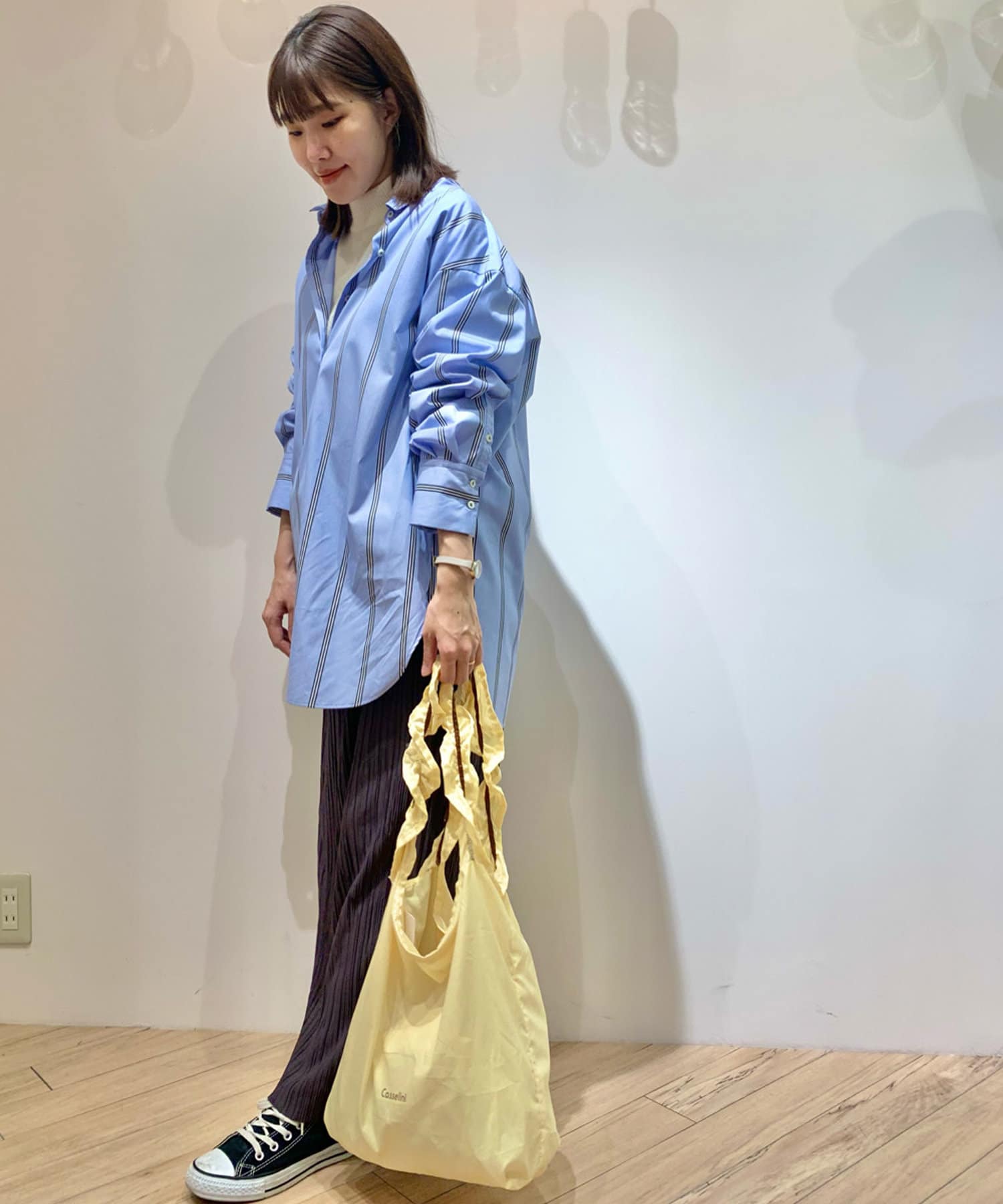 un dix cors(アンディコール) 【コンパクトに持ち運べる】フリルエコバッグ