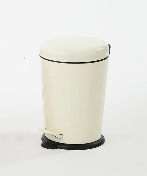 お掃除グッズ大集合 3coins スリーコインズ 3coins Plus イオンモール幕張新都心店のjunkoのスタッフブログ Pal Closet パルクローゼット パルグループ公式ファッション通販サイト