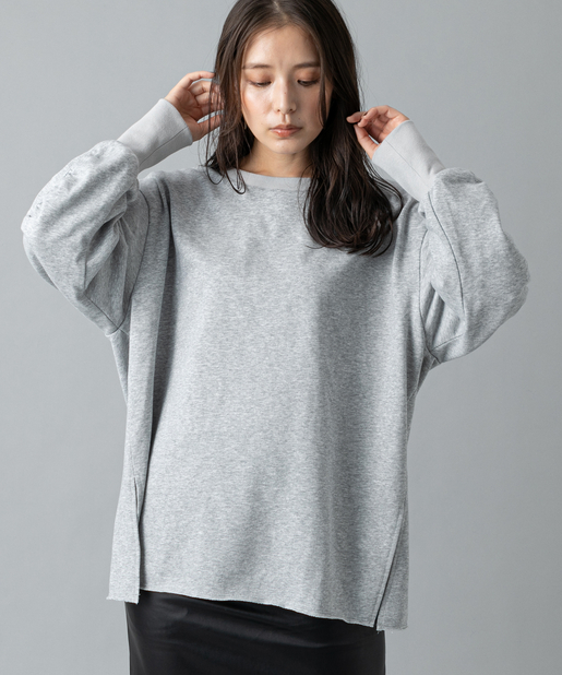 un dix cors(アンディコール) 【《女性らしく着れる》手洗い可】ギャザースリーブ裏毛プルオーバー