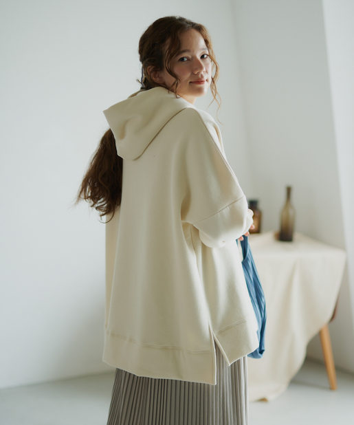 Web限定 裾スリットパーカープルオーバー Pual Ce Cin ピュアルセシン レディース Pal Closet パルクローゼット パルグループ公式ファッション通販サイト