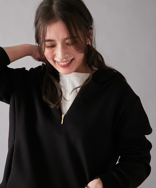 un dix cors(アンディコール) 【《女性らしく着られるフーディ》手洗い可】ダンボールハーフZIPフーディ