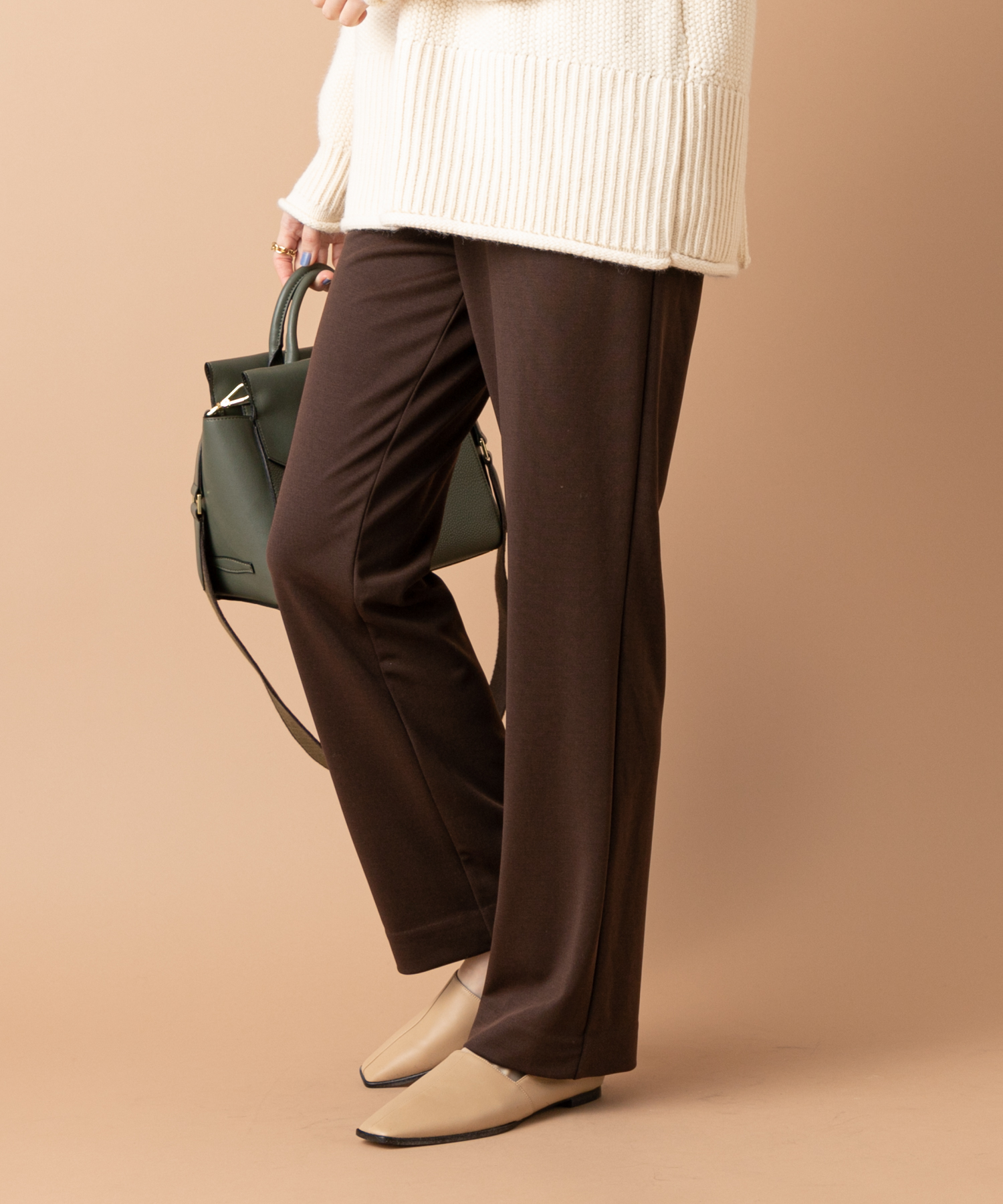 un dix cors(アンディコール) 【《美脚見えするこだわりのシルエット》手洗い可】ストレートポンチパンツ