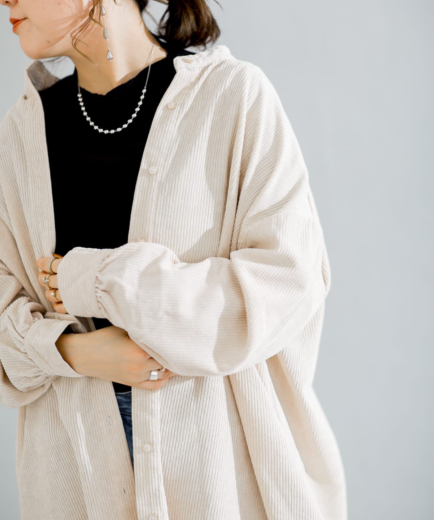 カジュアルすぎない大人なコーデュロイ コールバンドカラーシャツワンピース Chez Toi シェトワ レディース Pal Closet パルクローゼット パルグループ公式ファッション通販サイト