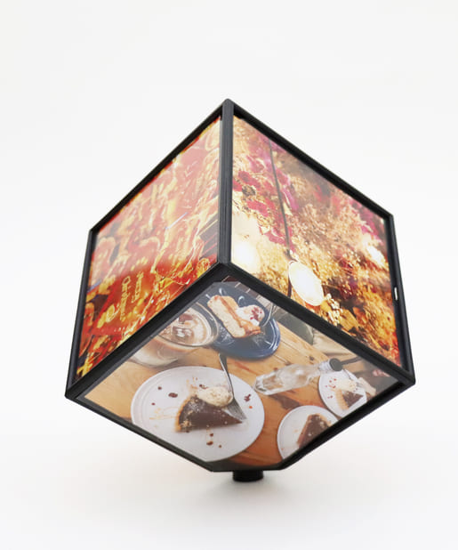 Asoko 動画あり ぐるぐる回るフォトフレーム 3coins スリーコインズ ライフスタイル Pal Closet パルクローゼット パルグループ公式ファッション通販サイト