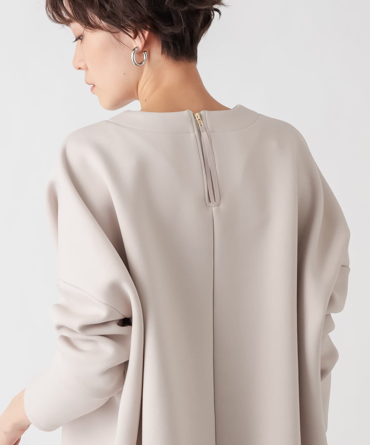 un dix cors(アンディコール) 【《ストレスフリーな着心地》手洗い可】ダンボールポンチョカットソー