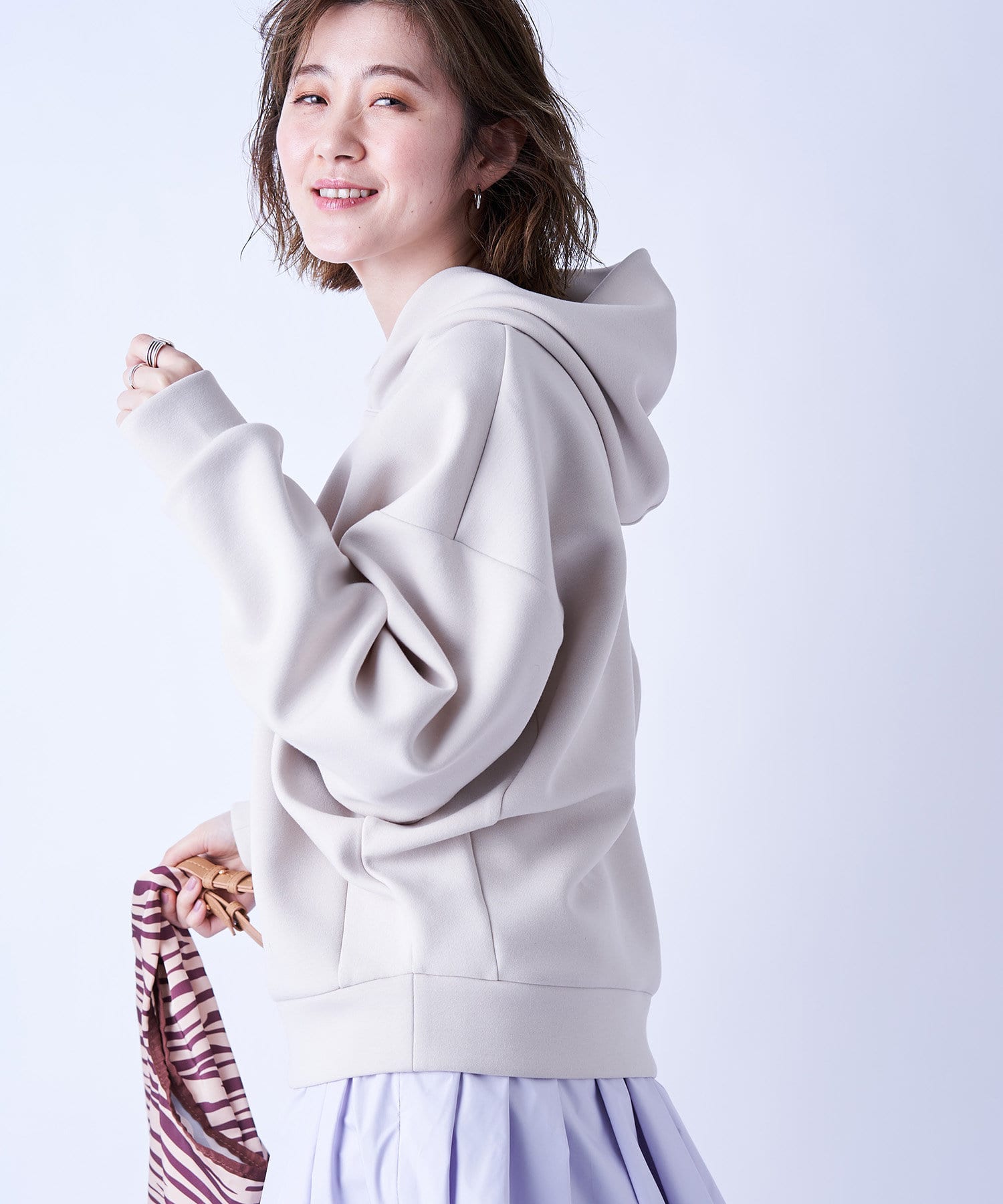 un dix cors(アンディコール) 【リラクシーな心地良い着心地】ダンボールドルマンフーディ