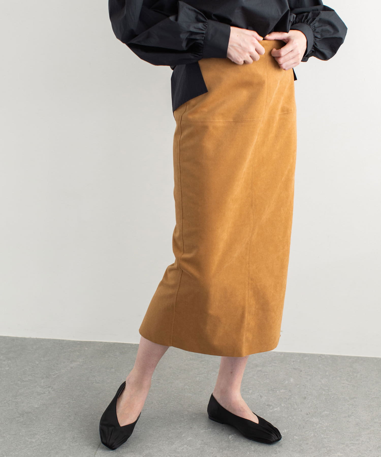スエードタイトスカート Gallardagalante ガリャルダガランテ レディース Pal Closet パルクローゼット パルグループ公式ファッション通販サイト