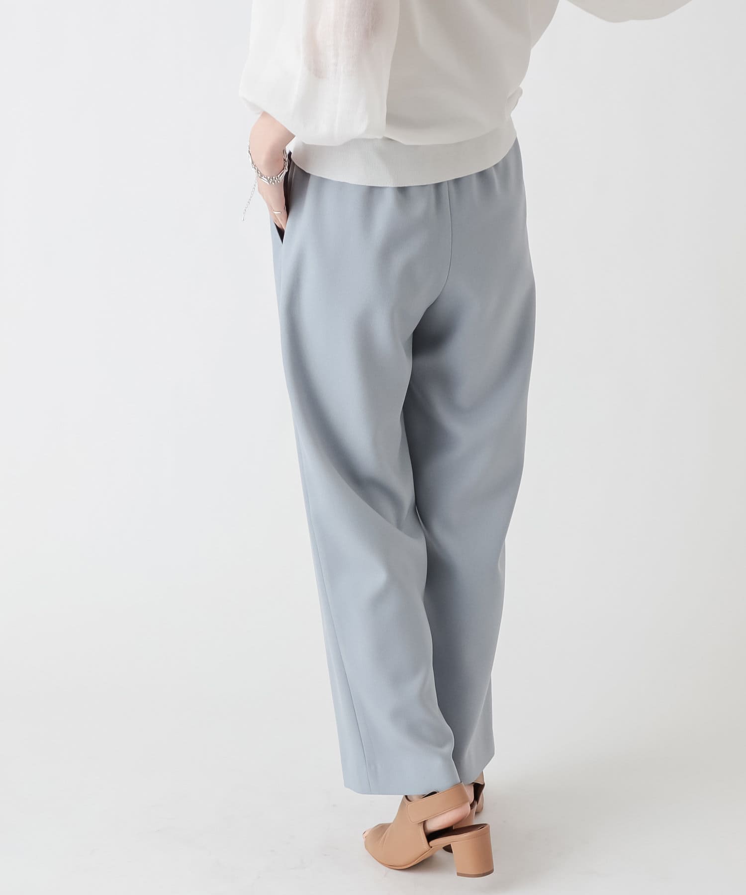 un dix cors(アンディコール) 【リラクシーな履き心地】ウールタッチイージーストレートパンツ