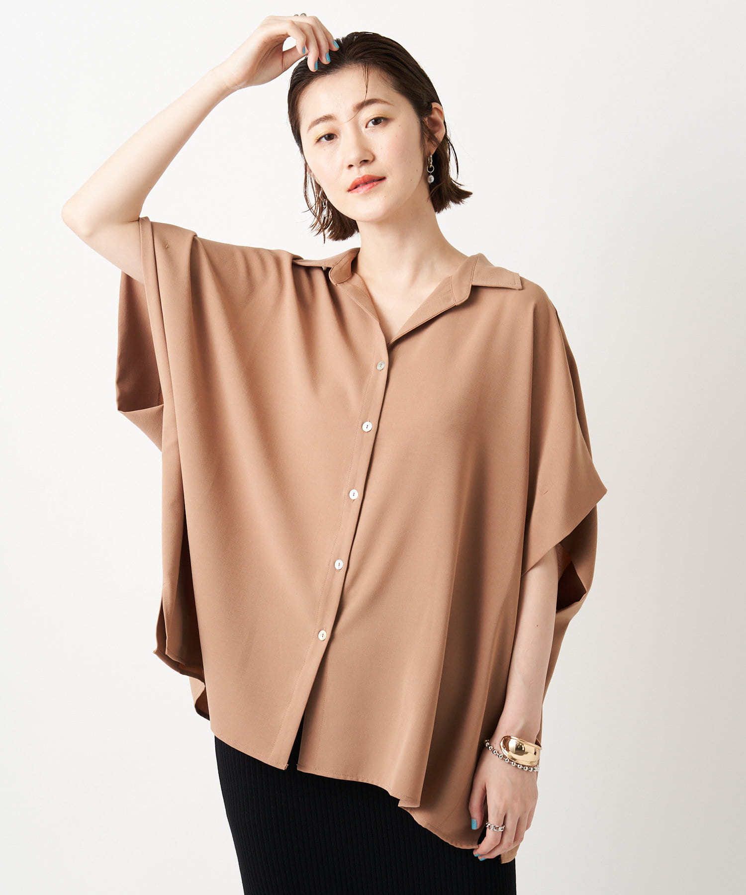 un dix cors(アンディコール) 【《とろみ素材が女性らしい》洗える】スリーブタックシャツ