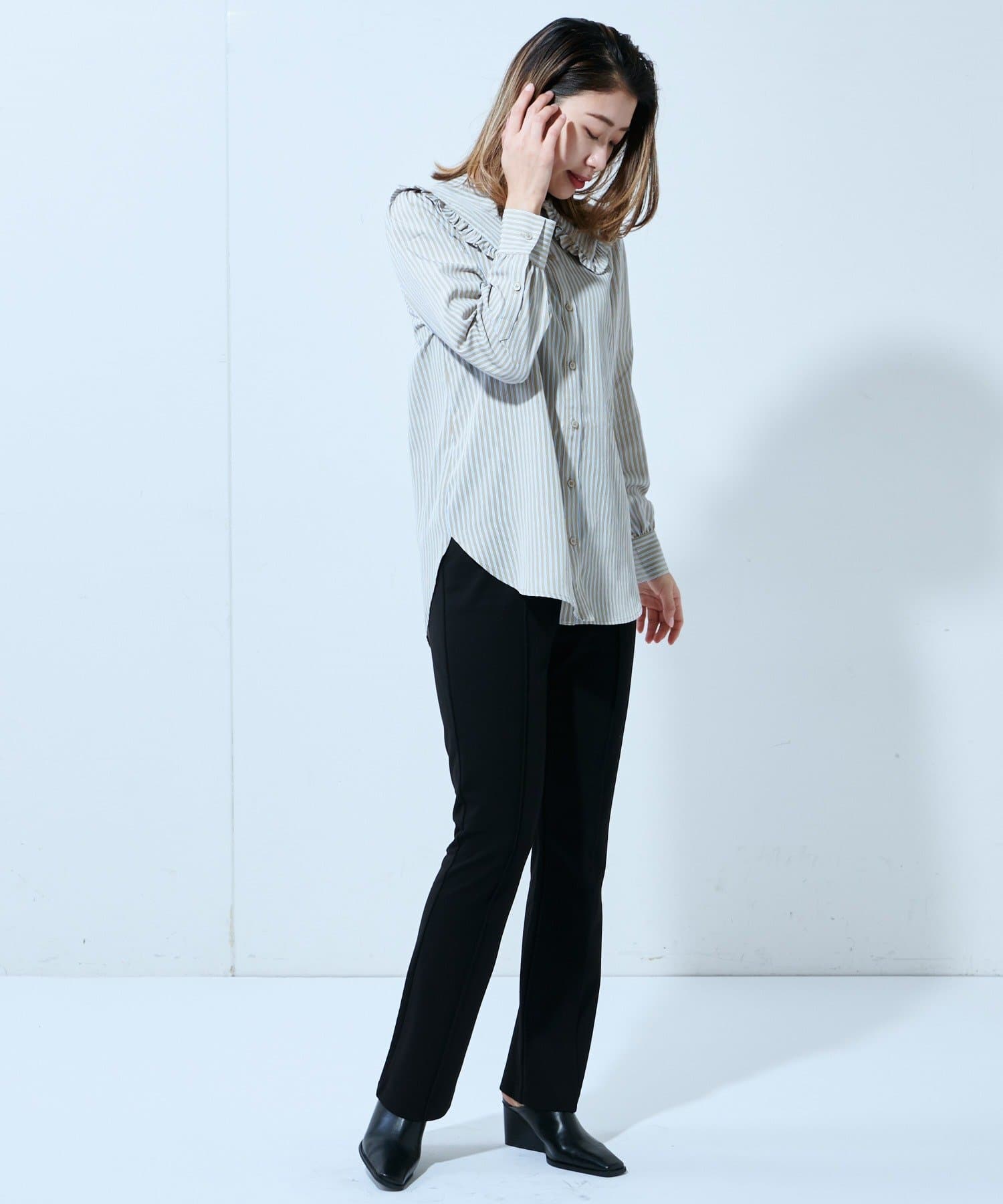 ピーターパン襟ストライプシャツ Lui S ルイス レディース Pal Closet パルクローゼット パルグループ公式ファッション通販サイト ピーターパン襟ストライプシャツ Lui S ルイス レディース Pal Closet パルクローゼット パルグループ公式ファッション通販サイト