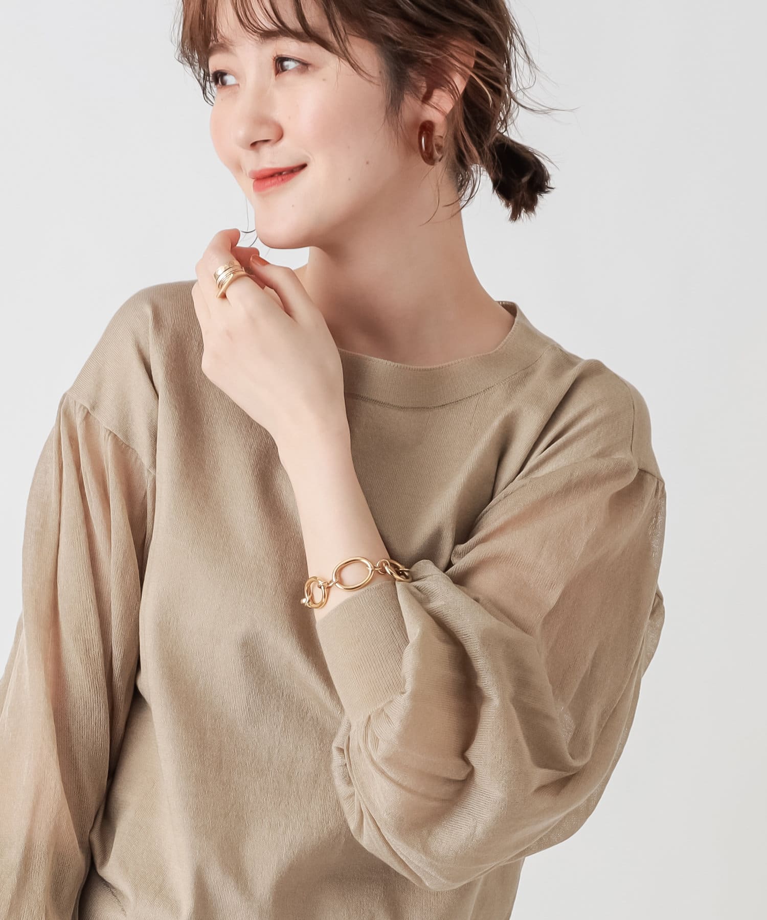 un dix cors(アンディコール) ここでしか手に入らない！【WEB限定・手洗い可】シアーパフスリーブニット