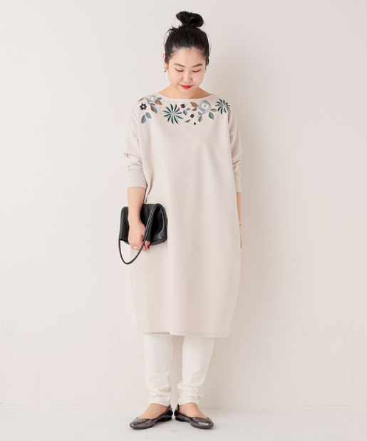 動画付き 家でも外でも着たい ストレッチ素材 襟ぐり刺繍ワンピース Beardsley ビアズリー レディース Pal Closet パルクローゼット パルグループ公式ファッション通販サイト