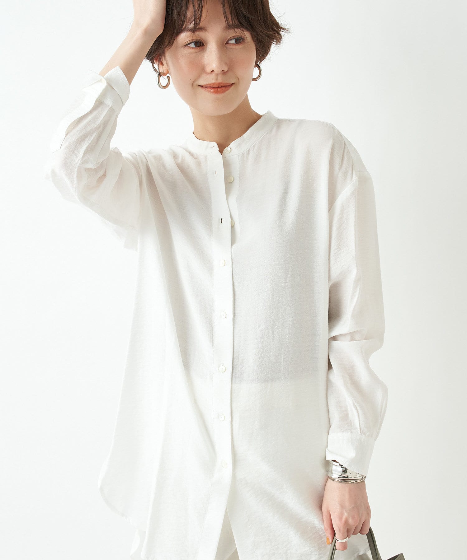 un dix cors(アンディコール) 【柔らかな素材感が女性らしい】バックスリットチュニックシャツ