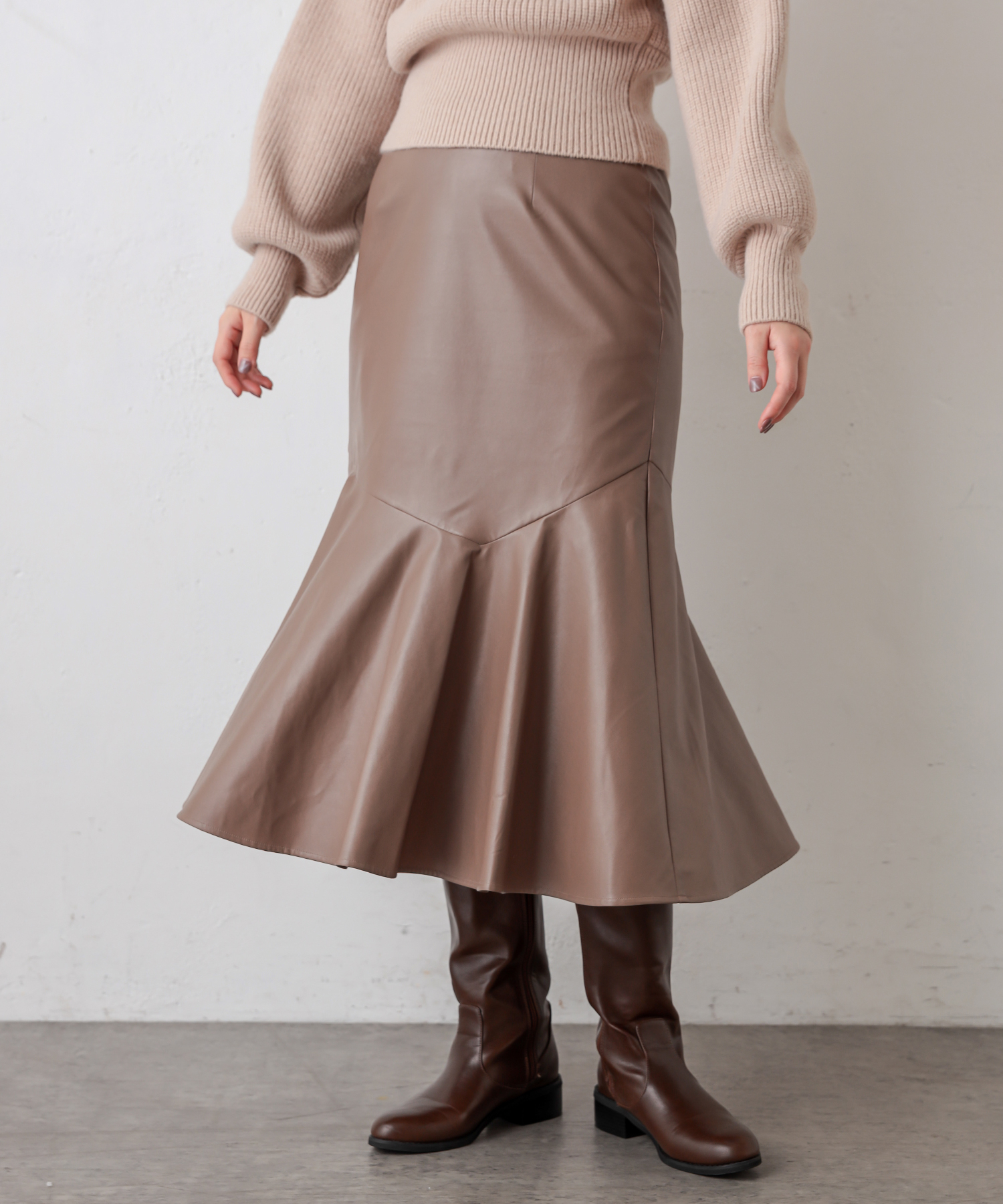 natural couture(ナチュラルクチュール) 【WEB限定カラー有り】エコレザーマーメイドスカート