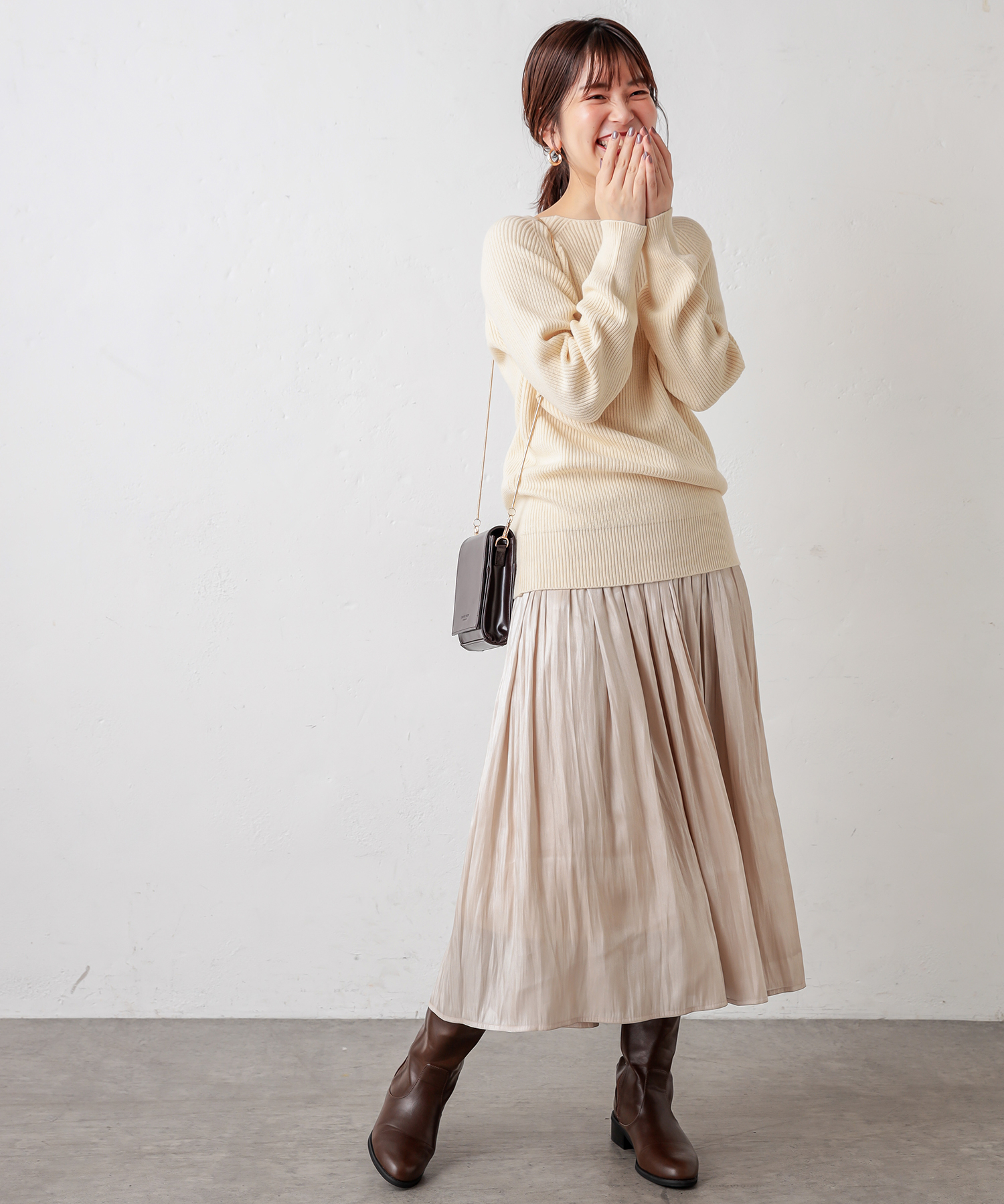 シャイニーサテンキラリギャザースカート | natural couture