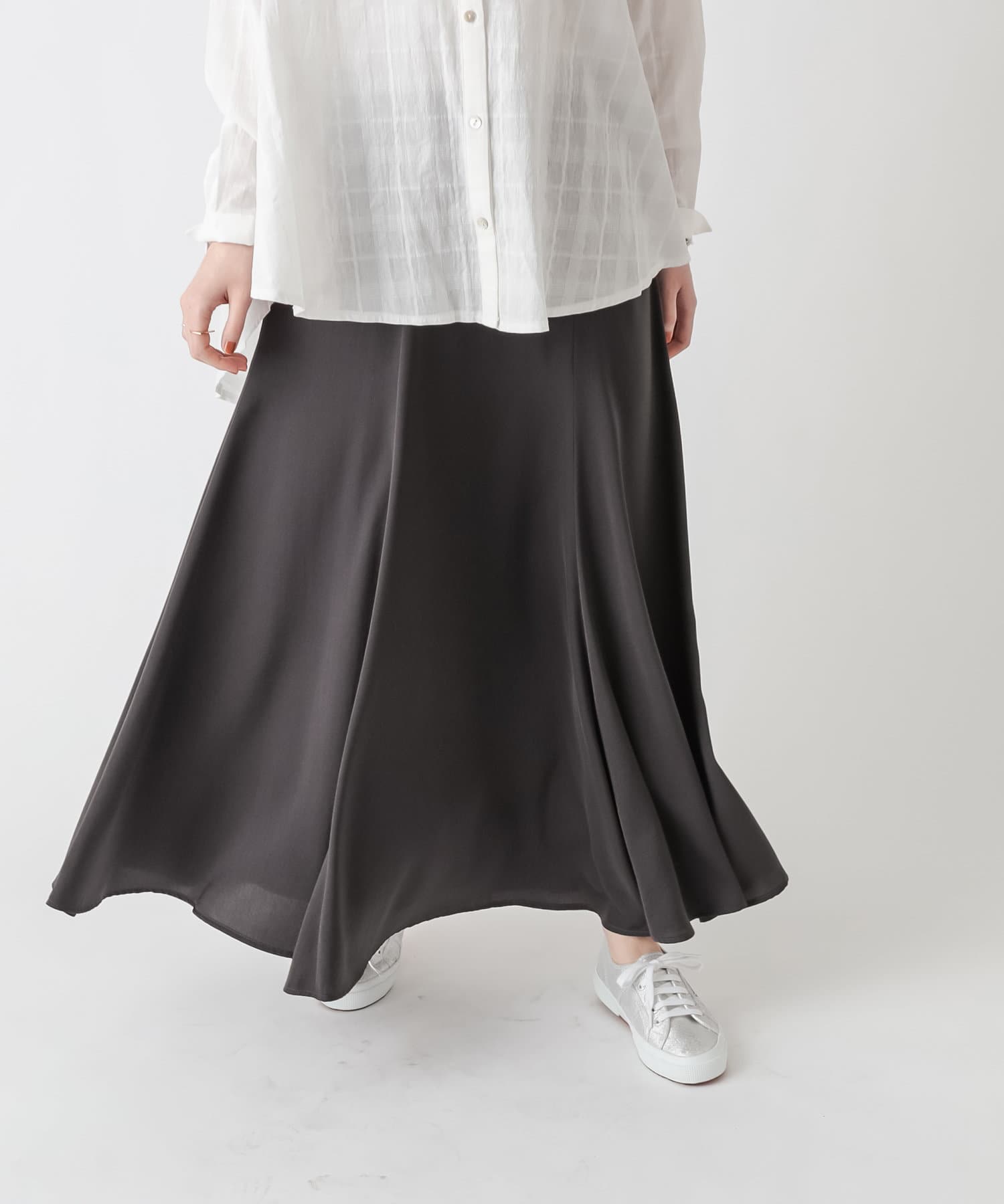 un dix cors(アンディコール) 【ふわっと美しく広がる】エステルサテンドレープスカート