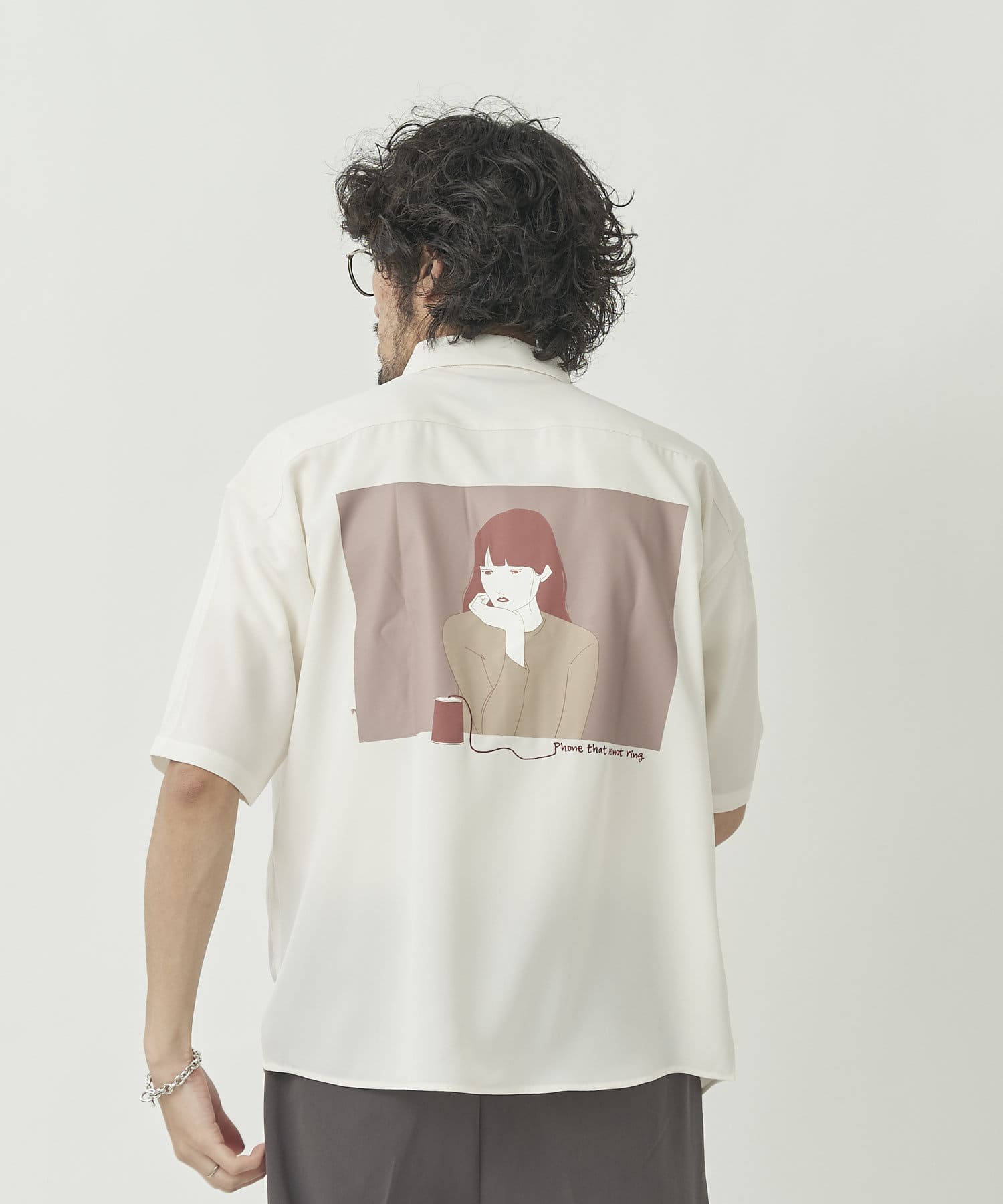 バックガールイラスト半袖シャツ Cpcm シーピーシーエム メンズ Pal Closet パルクローゼット パルグループ公式ファッション通販サイト