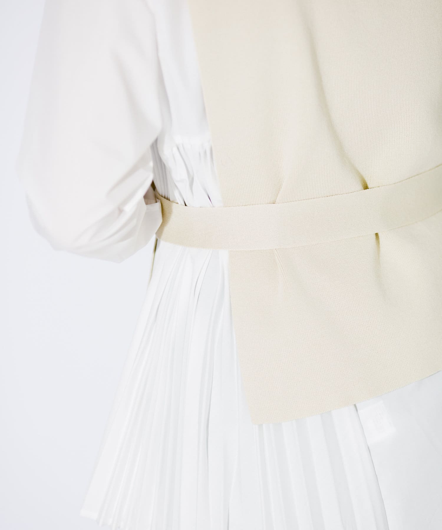 prose verse(プロズヴェール) 【セットアイテム】サイドプリーツブラウス×ベストプルオーバー