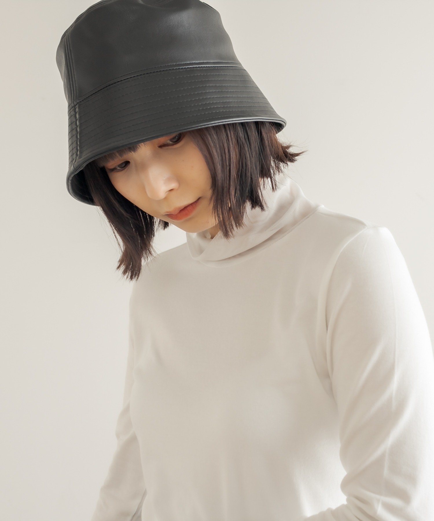 フェイクレザーバケットハット Lui S ルイス レディース Pal Closet パルクローゼット パルグループ公式ファッション通販サイト