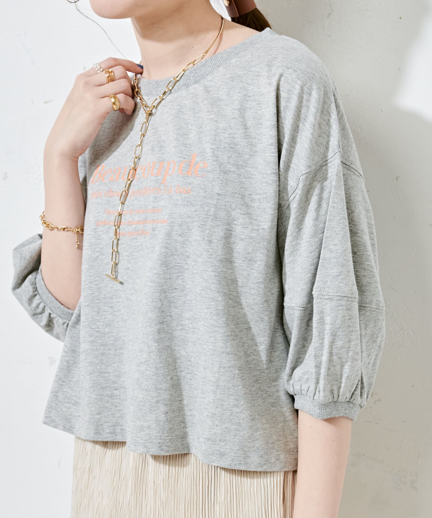 ショート丈ロゴtシャツ Discoat ディスコート レディース Pal Closet パルクローゼット パルグループ公式ファッション通販サイト