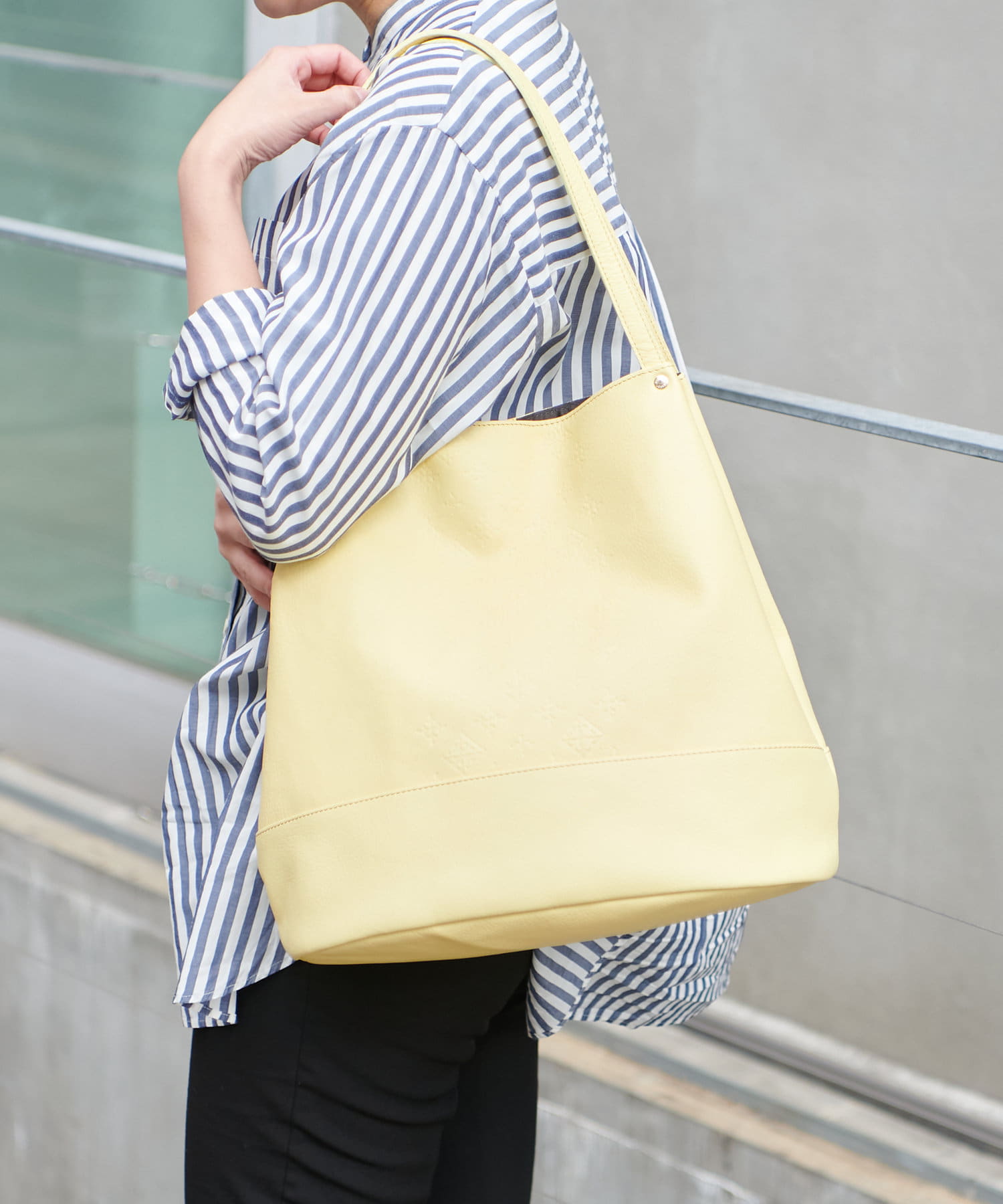 モノグラムプレスバケットトートバッグ Ce 818 Russet ラシット レディース Pal Closet パルクローゼット パルグループ公式ファッション通販サイト