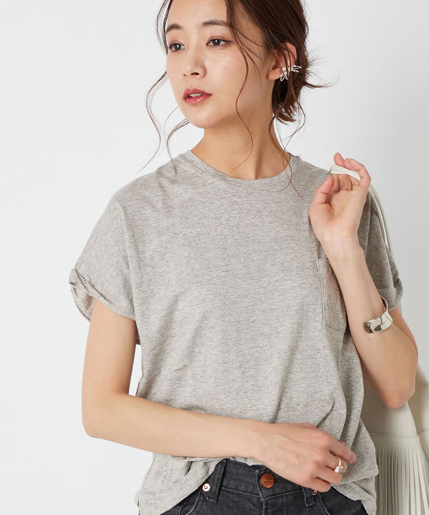 手洗い可 Marmors マルモア ロールアップtシャツ La Boutique Bonbon ラブティックボンボン レディース Pal Closet パルクローゼット パルグループ公式ファッション通販サイト