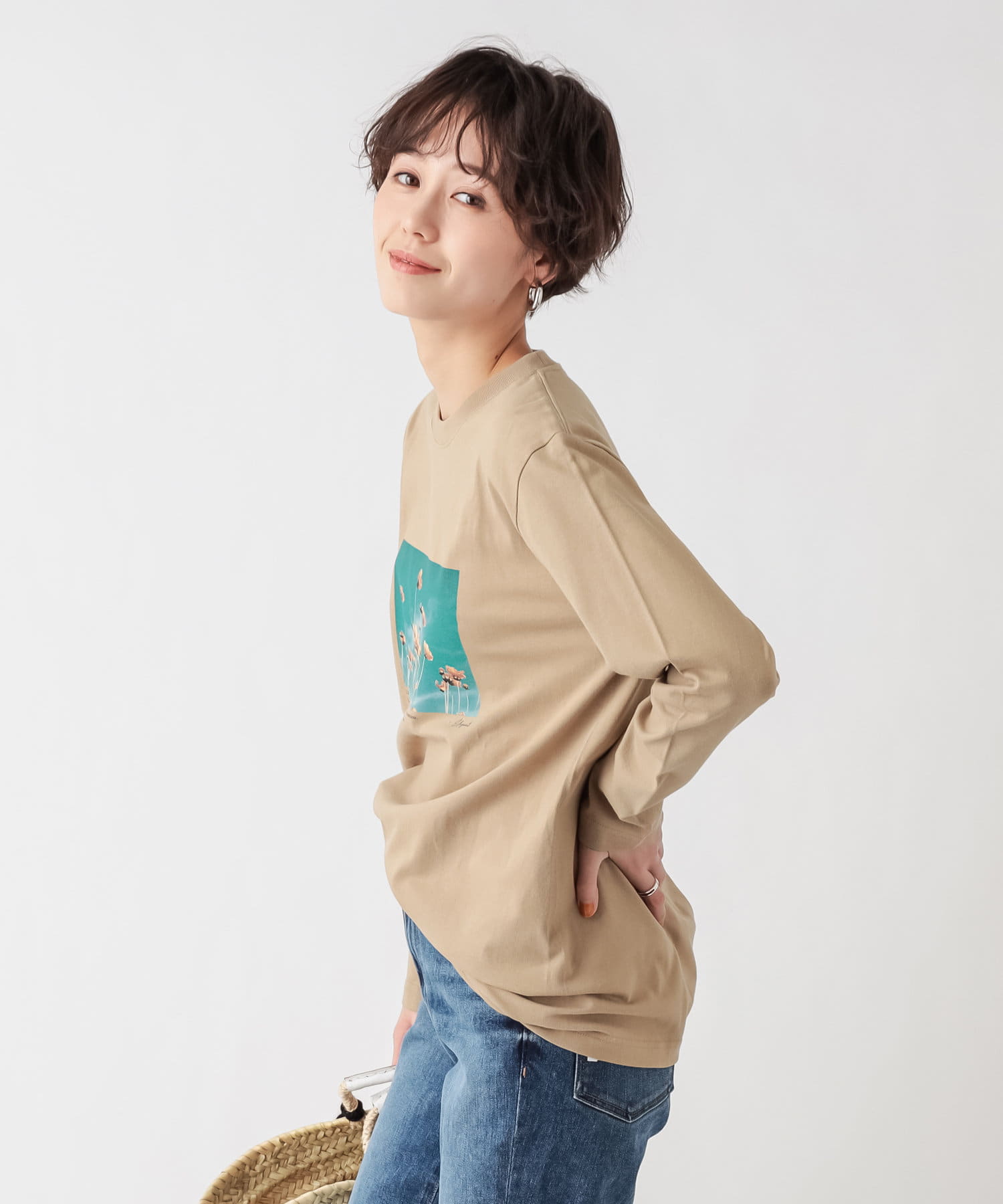 un dix cors(アンディコール) 【《垣内彩未さん着用アイテム》手洗い可】フラワーフォトカットソー