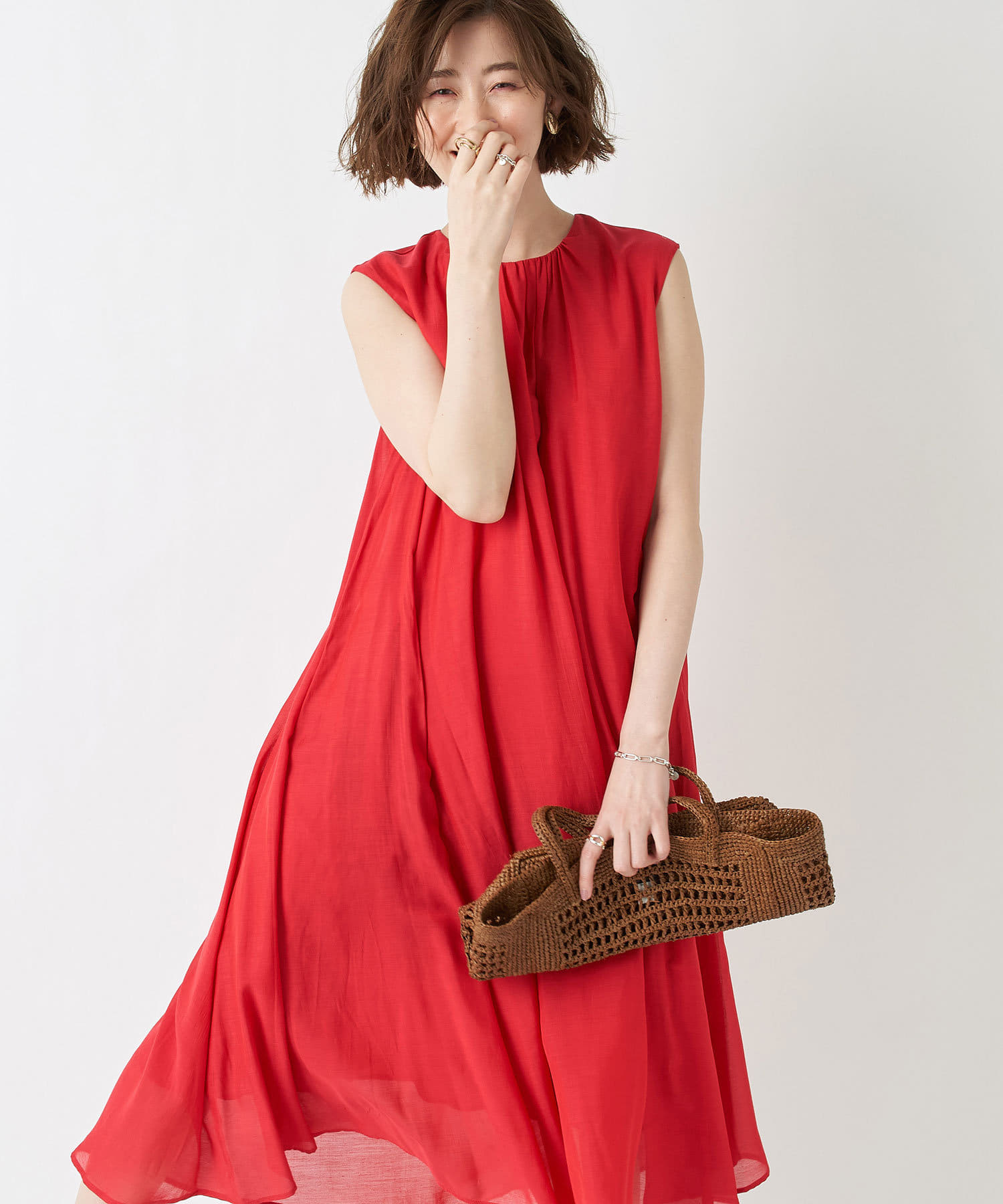 素材のとろみで美シルエット レーヨンボリュームワンピース Rive Droite リヴドロワ レディース Pal Closet パルクローゼット パルグループ公式ファッション通販サイト