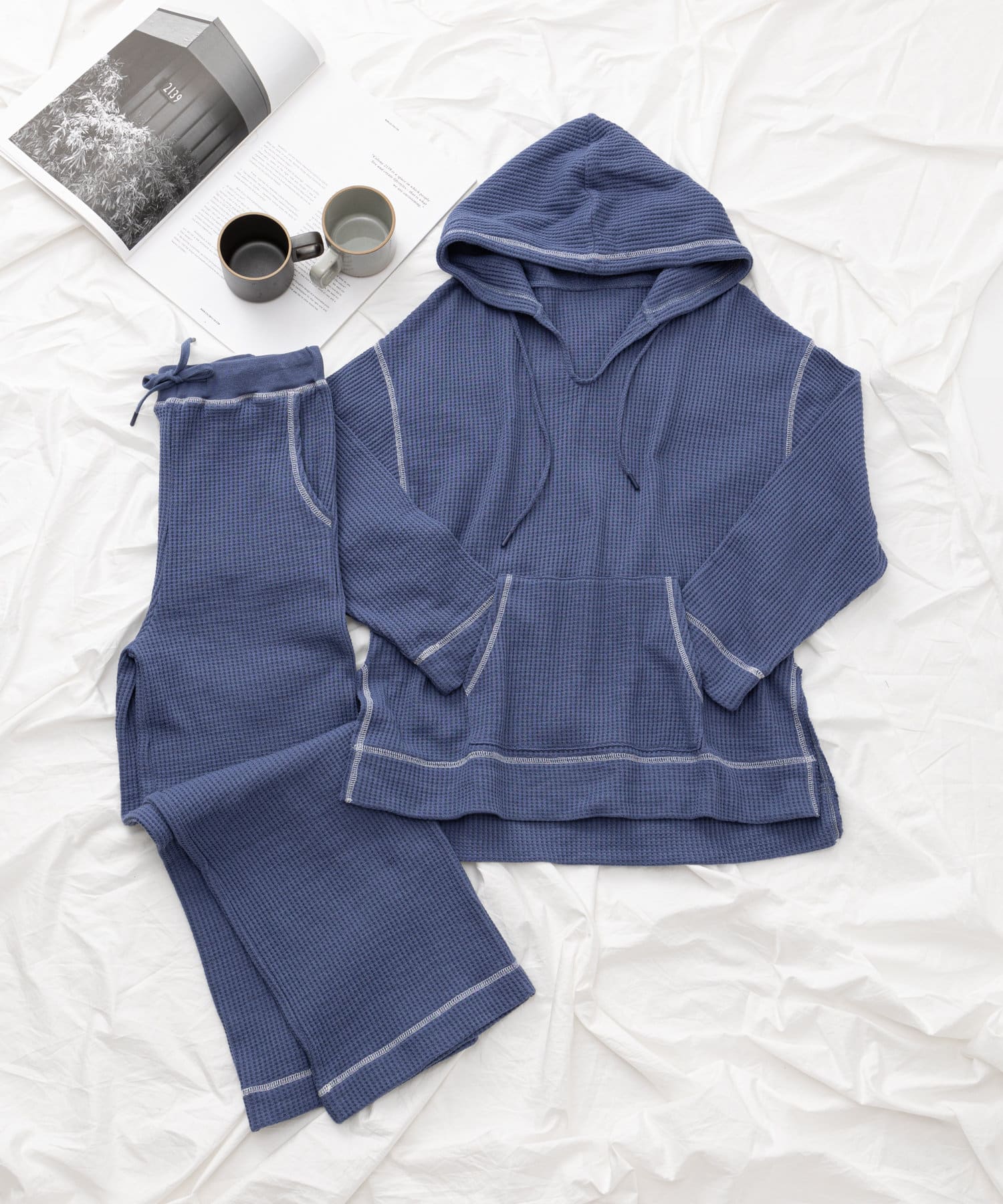 Women S 配色ステッチワッフルパーカー ルームウェア セットアップ可 Colony 2139 コロニー トゥーワンスリーナイン レディース Pal Closet パルクローゼット パルグループ公式ファッション通販サイト