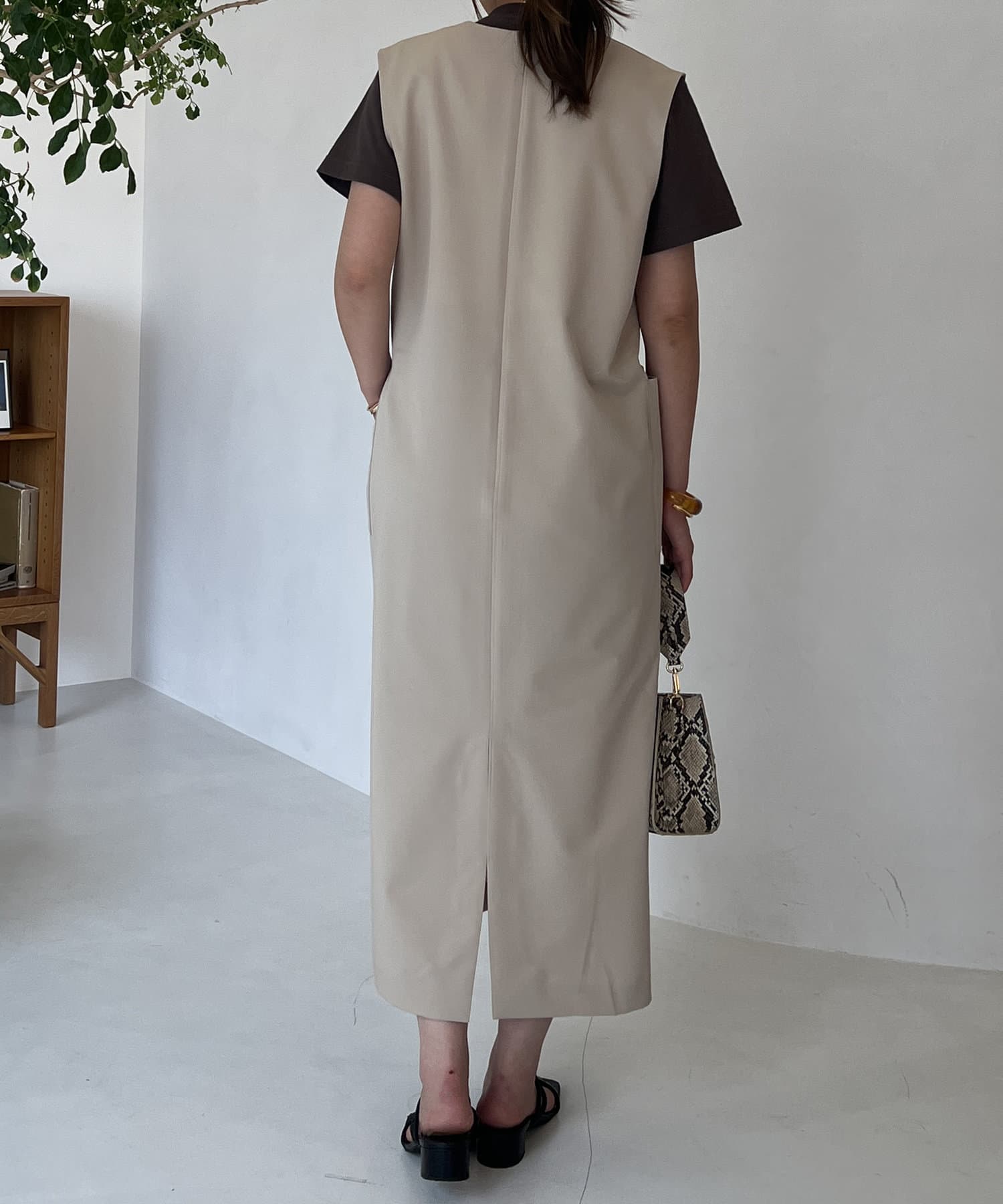 予約 大人気のワンピースに新色が追加 スリットネックジャンスカ Un Dix Cors アンディコール レディース Pal Closet パルクローゼット パルグループ公式ファッション通販サイト