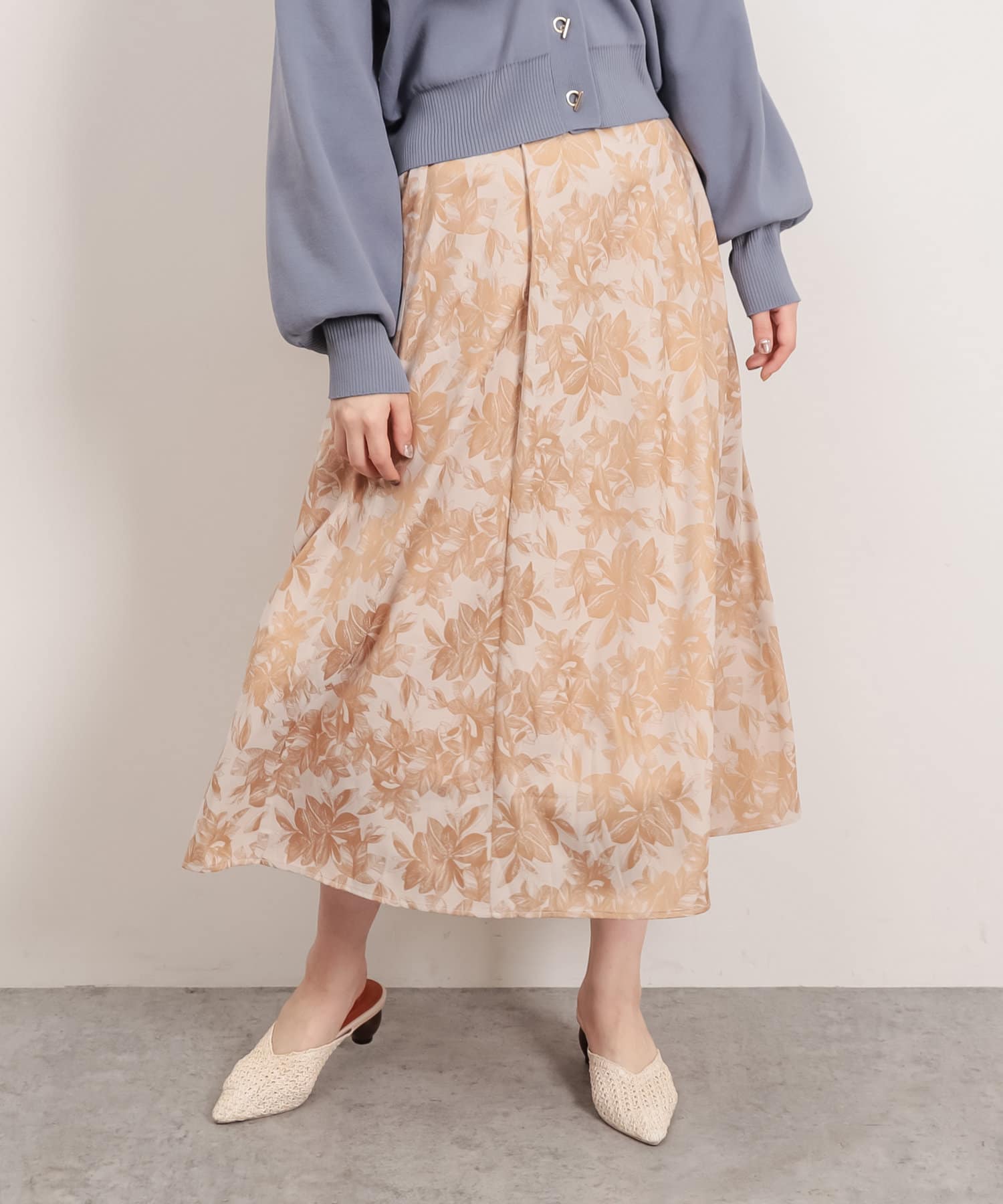 アートフラワージャガード柄タックフレアスカート | natural couture 