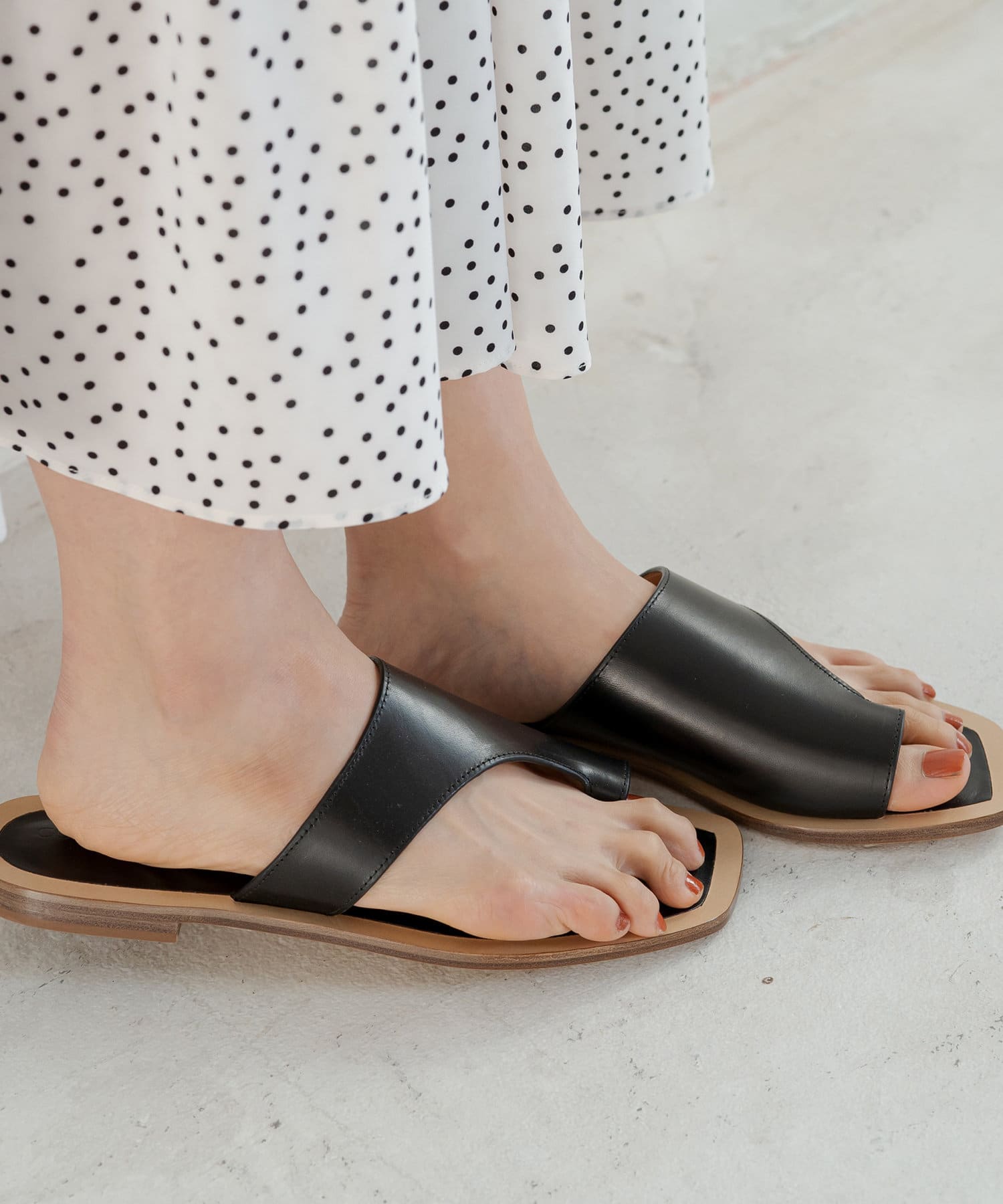 Corso Roma 9 コルソローマ Web限定 指抜きサンダル Loungedress ラウンジドレス レディース Pal Closet パルクローゼット パルグループ公式ファッション通販サイト