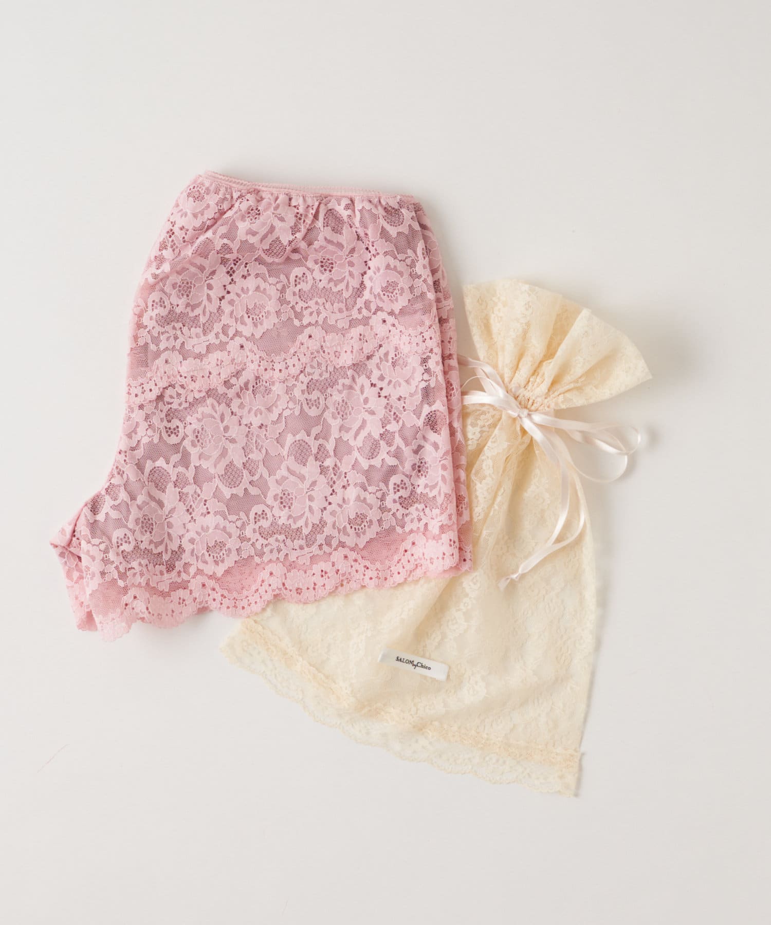 Salon By Chico 総レースショートパンツ Who S Who Chico フーズフーチコ レディース Pal Closet パルクローゼット パルグループ公式ファッション通販サイト