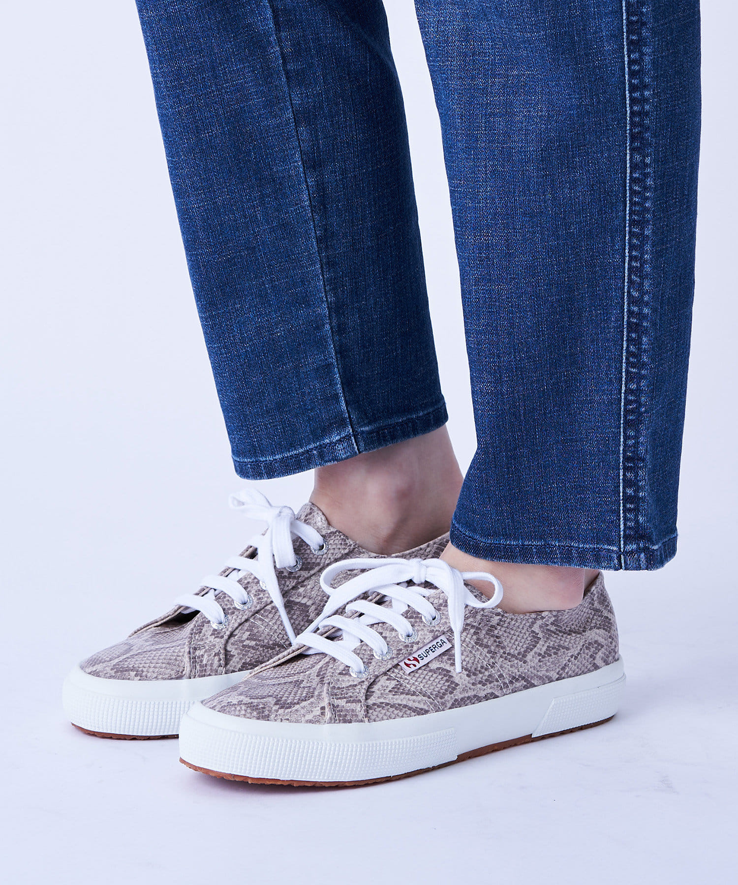 Web限定 Superga スペルガ パイソン柄スニーカー Un Dix Cors アンディコール レディース Pal Closet パルクローゼット パルグループ公式ファッション通販サイト