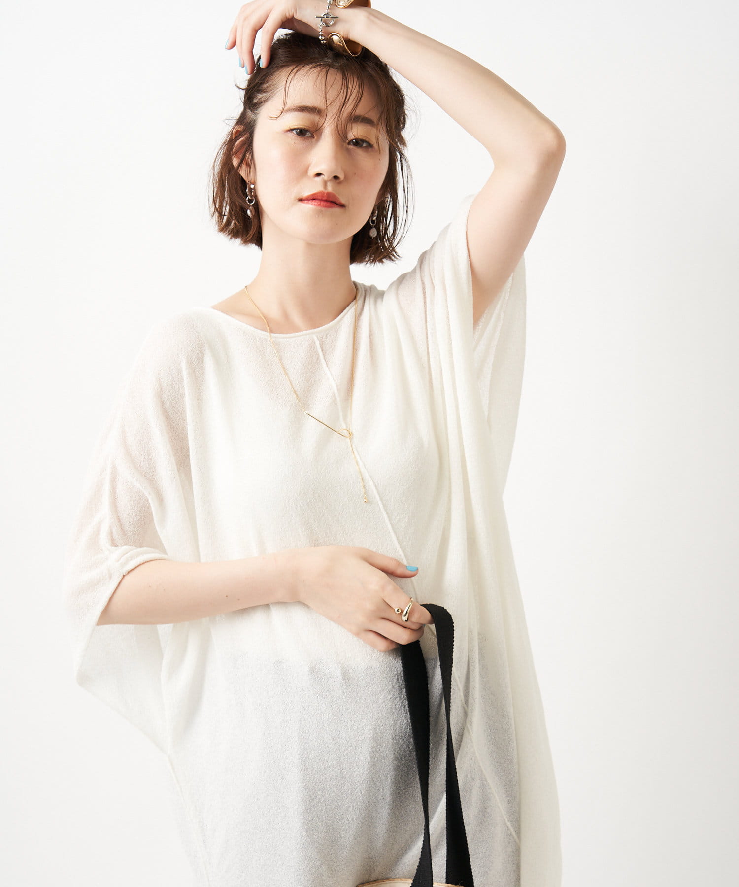 un dix cors(アンディコール) 【女性らしく着れるチュニック】ギマブークレーニットポンチョ