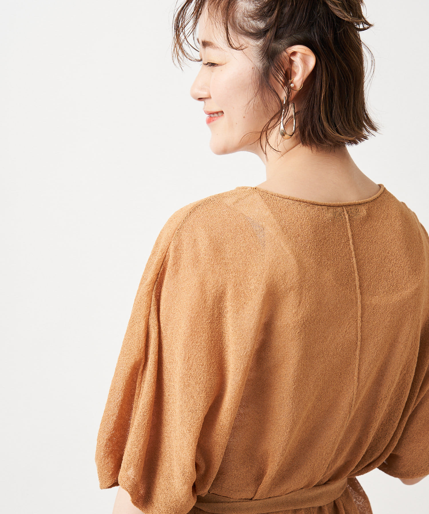 un dix cors(アンディコール) 【女性らしく着れるチュニック】ギマブークレーニットポンチョ