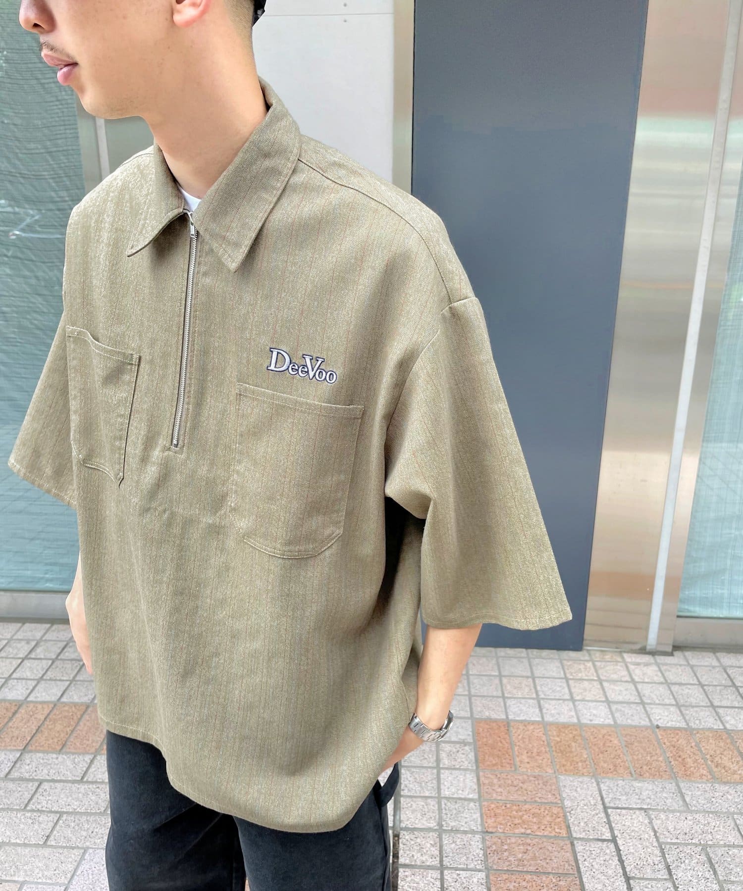DEEVOO/ディーヴォ】ハーフZIPシャツ | WHO'S WHO gallery