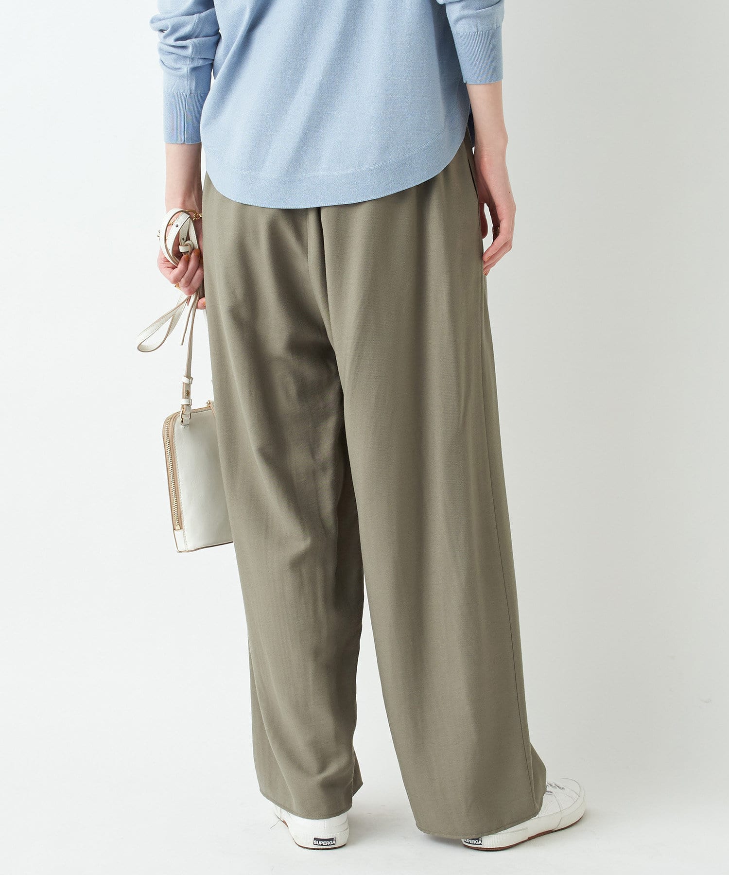 un dix cors(アンディコール) 【光沢感が女性らしくみせてくれる】ライトスラブイージーパンツ