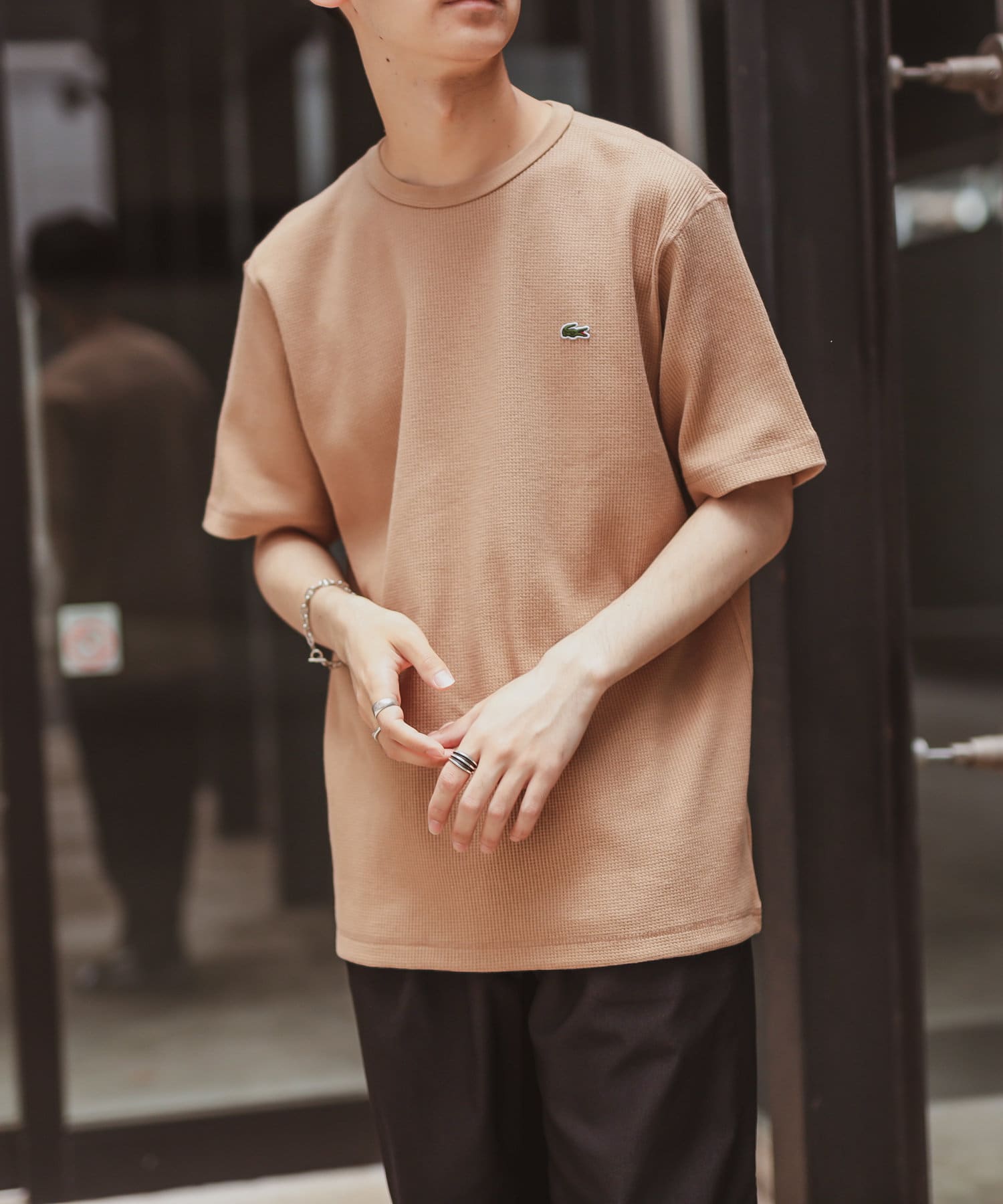 Lacoste ラコステ クラッシックフィットリネンコットンワッフルtシャツ Discoat ディスコート メンズ Pal Closet パルクローゼット パルグループ公式ファッション通販サイト