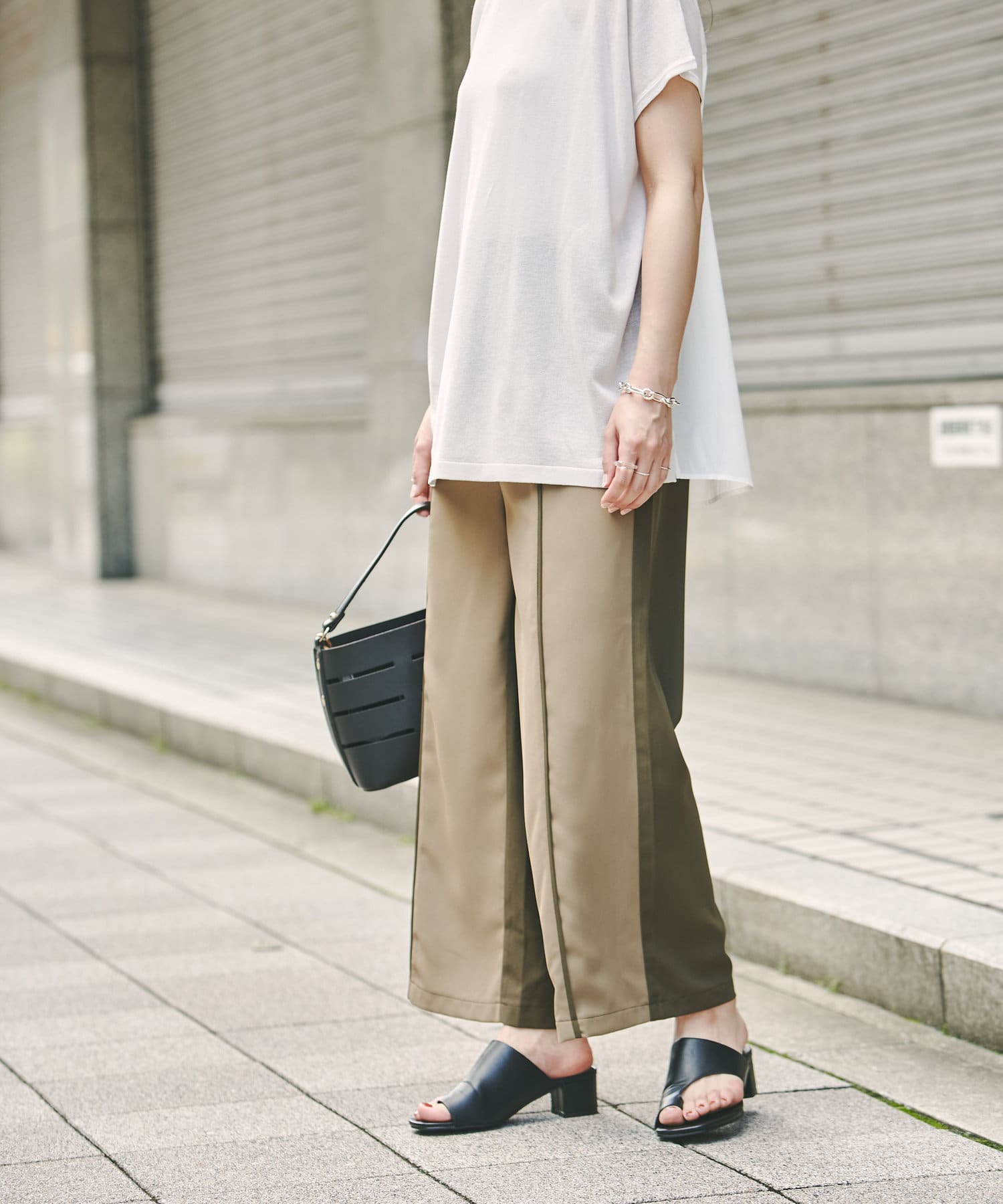 Chez toi(シェトワ) 【接触冷感素材】機能素材BACK布帛半袖プルオーバー