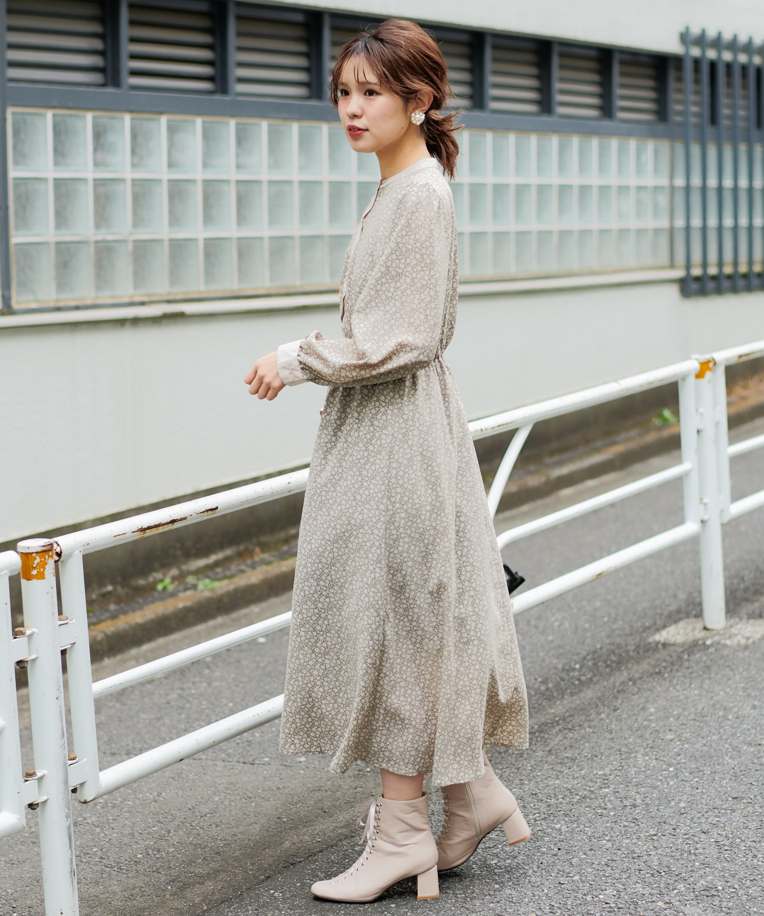 小花柄ワンピース Nice Claup Outlet ナイスクラップ アウトレット レディース Pal Closet パルクローゼット パルグループ公式ファッション通販サイト