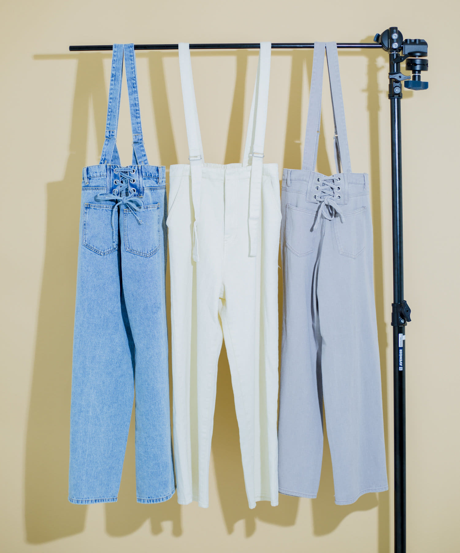 Thevon.(ゼヴォン) 【WEB限定】カラーツイルサス付きパンツ