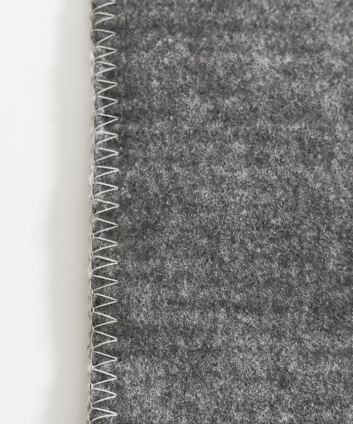 ふわふわ手触り トイレマット 3coins スリーコインズ ライフスタイル Pal Closet パルクローゼット パルグループ公式ファッション通販サイト