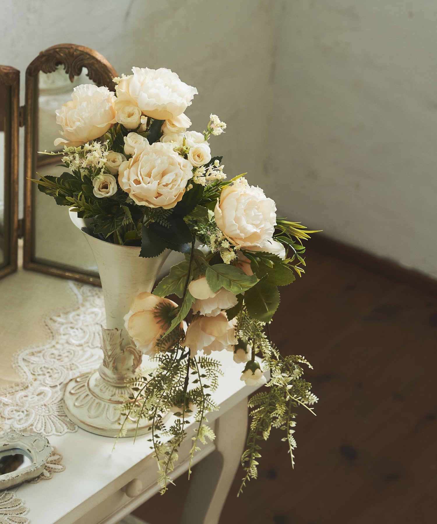 Rococo フェイクドループローズブーケ Salut サリュ ライフスタイル Pal Closet パルクローゼット パルグループ公式ファッション通販サイト