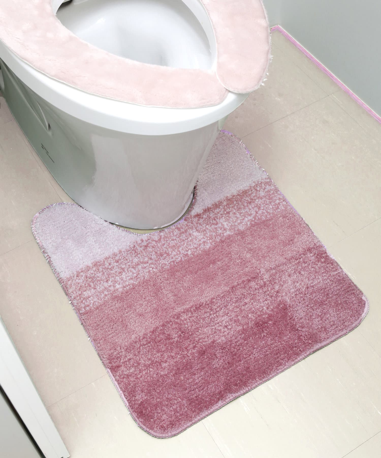 季節を感じる春カラー トイレマット 3coins スリーコインズ ライフスタイル Pal Closet パルクローゼット パルグループ公式ファッション通販サイト