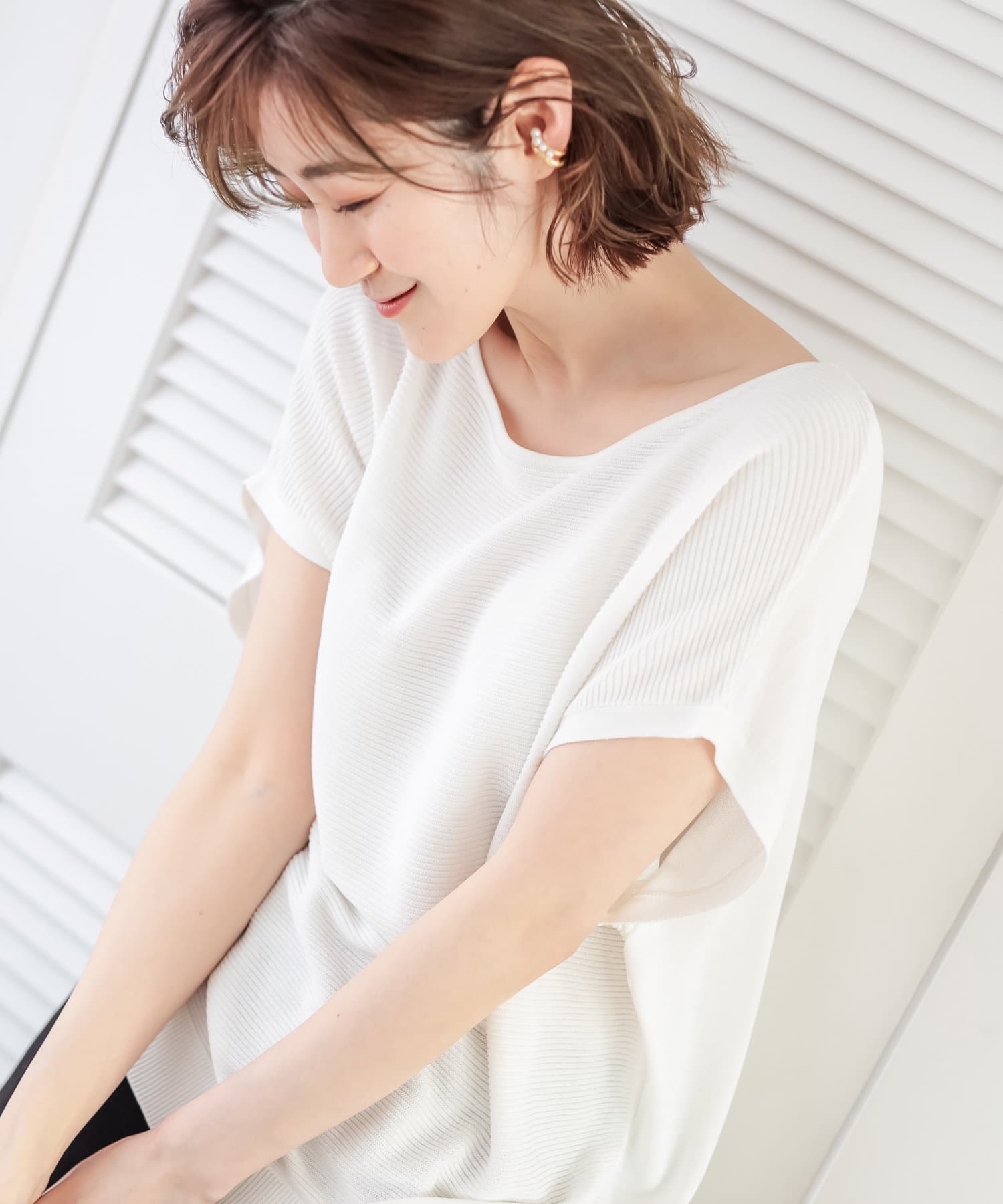 un dix cors(アンディコール) 【1枚でもサマになる】フロントガーターフレンチスリーブニット