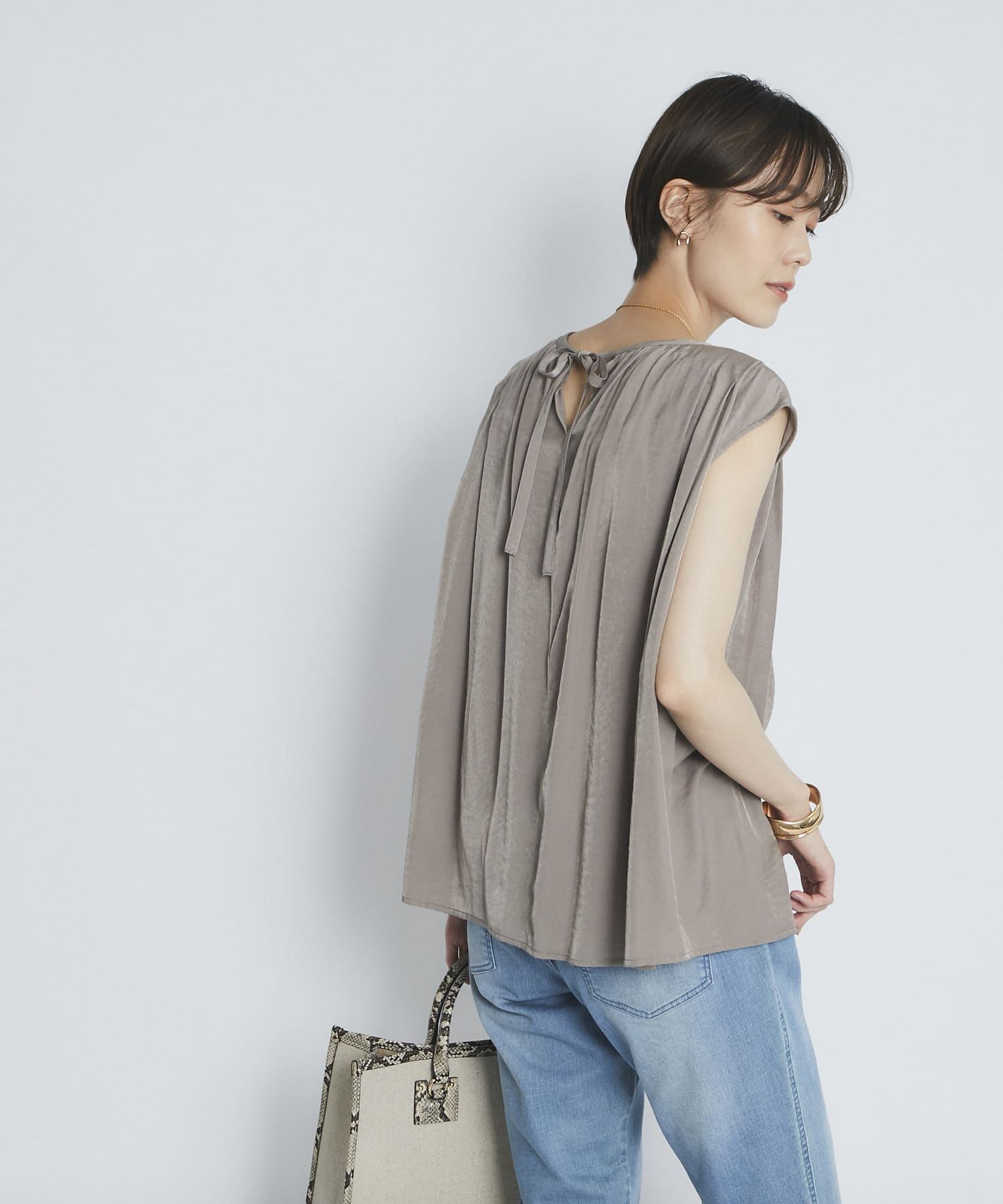 un dix cors(アンディコール) ここでしか手に入らない！【WEB限定】ギャザーブラウス