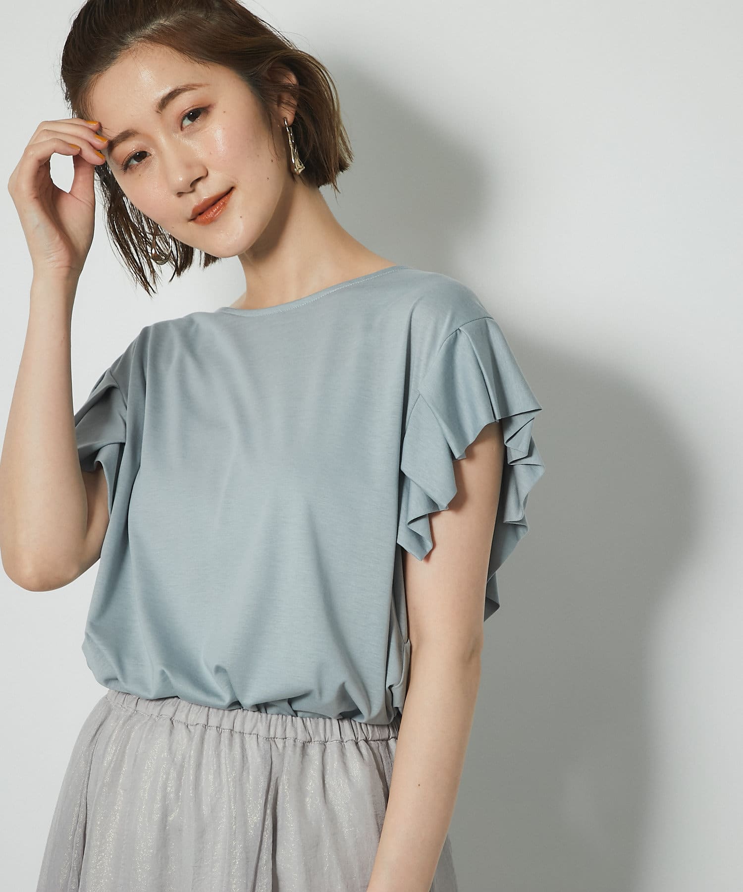 un dix cors(アンディコール) ここでしか手に入らない！【WEB限定】フリルシアーカットソー